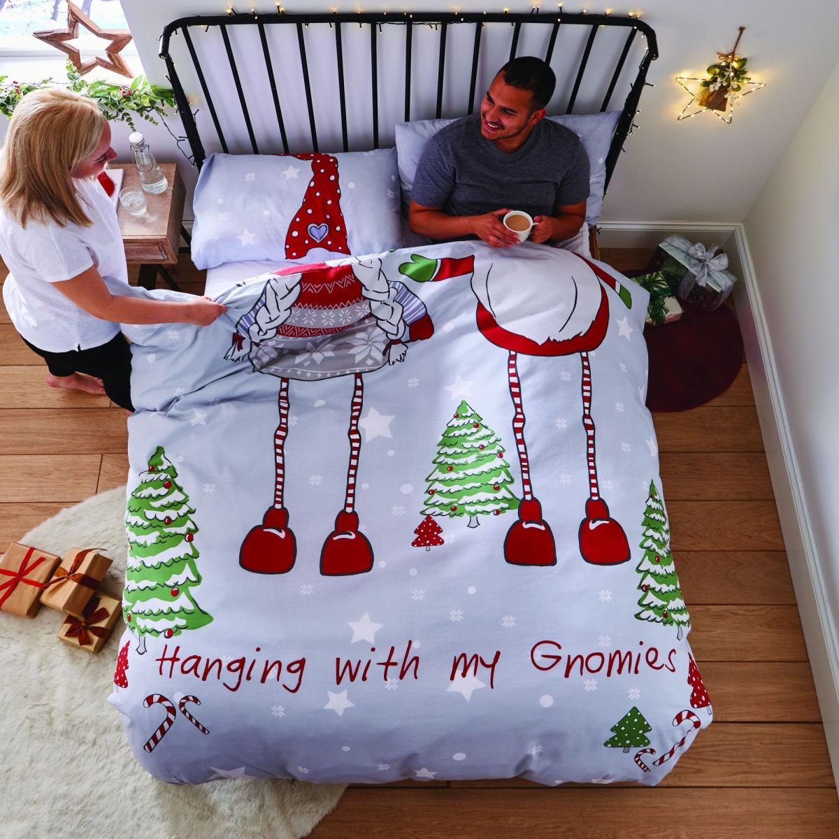 Catherine Lansfield Hanging With My Gnomies Duvet Cover and Pillowcase Set Red – image 3
