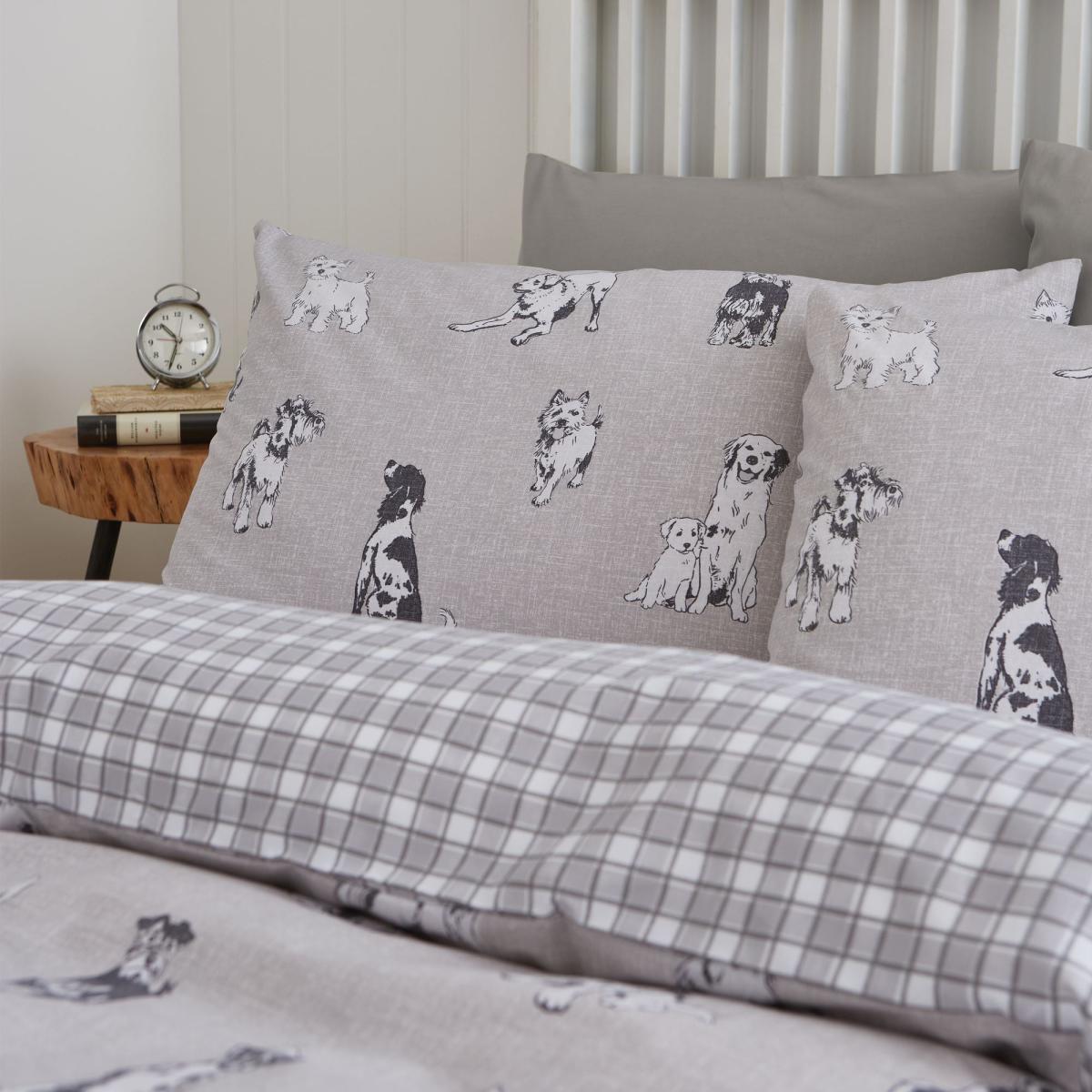 Catherine Lansfield Delightful Dogs Duvet Cover and Pillowcase Set Grey – image 3