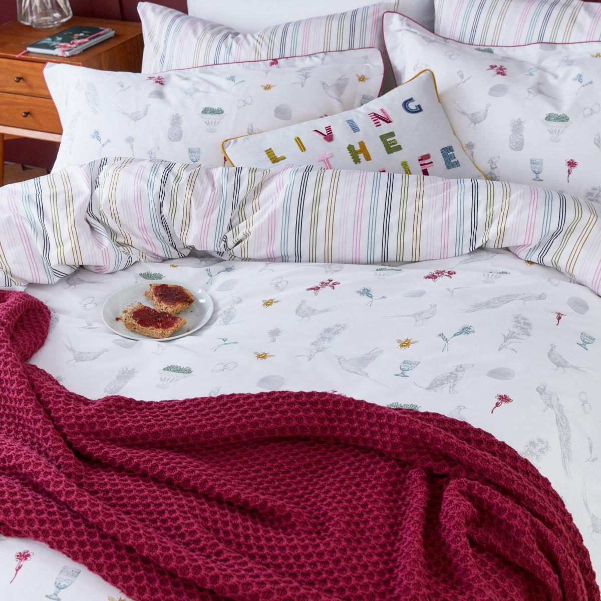 Joules The Country Estate Chalk 100% Cotton Reversible Duvet Cover and Pillowcase Set MultiColoured – image 5