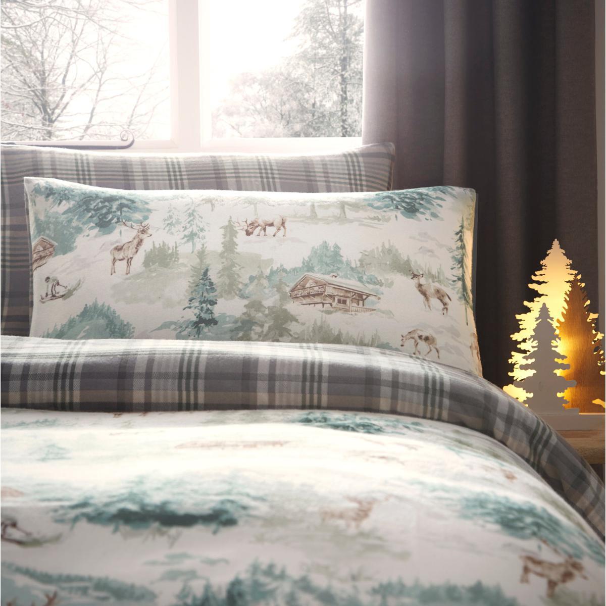 Snow Scene Duvet Cover Set MultiColoured – image 3