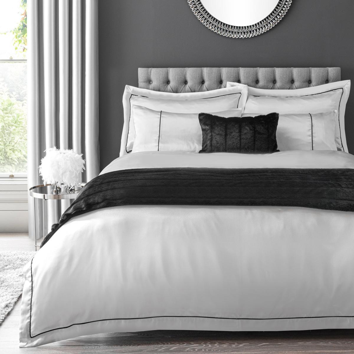 Kris Silver Satin Duvet Cover and Pillowcase Set Silver – image 2