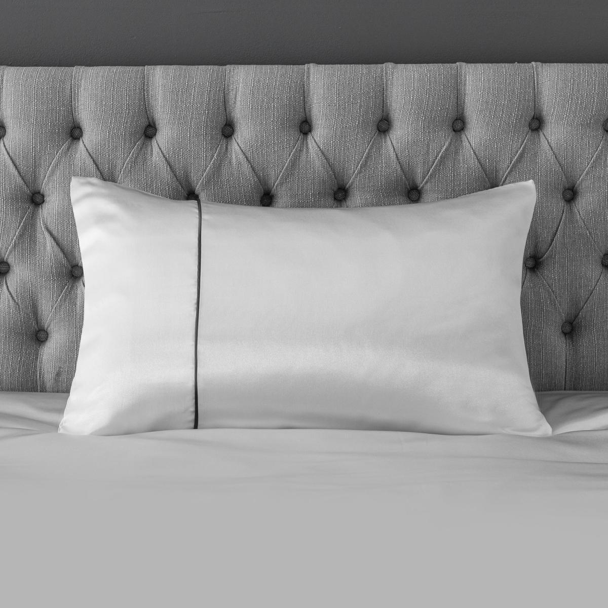 Kris Silver Satin Duvet Cover and Pillowcase Set Silver – image 3