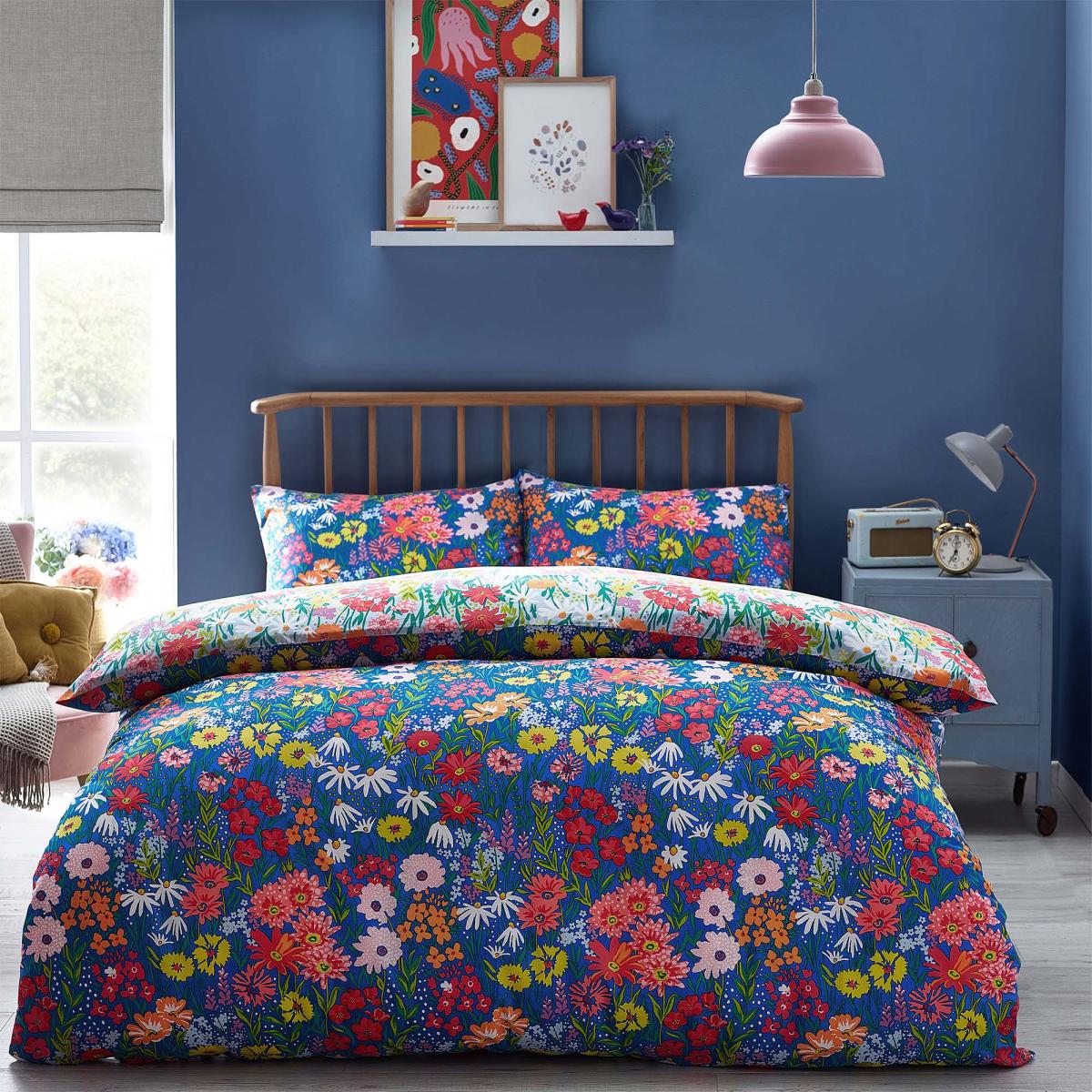 Wild Meadow Reversible Duvet Cover and Pillowcase Set Royal Blue – image 2