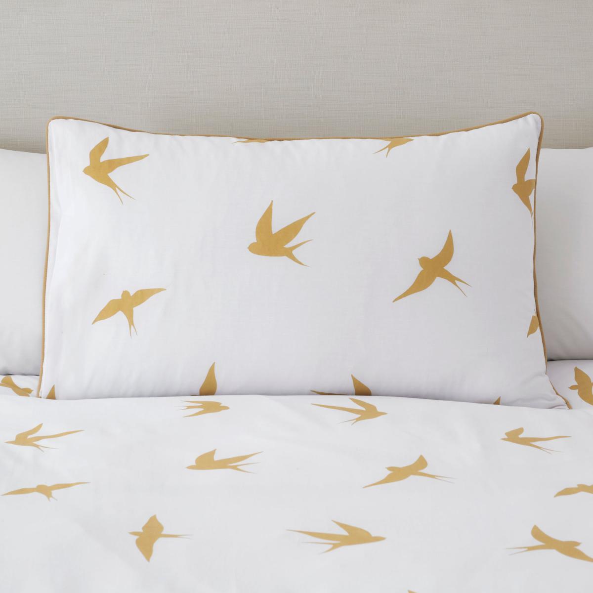 Coastal Birds Grey and Ochre Reversible Duvet Cover and Pillowcase Set Light Grey – image 4