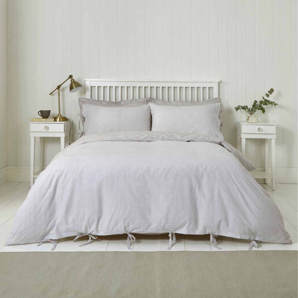 Jessa Pink 100% Cotton Reversible Duvet Cover and Pillowcase Set Pink, Grey and White – image 3