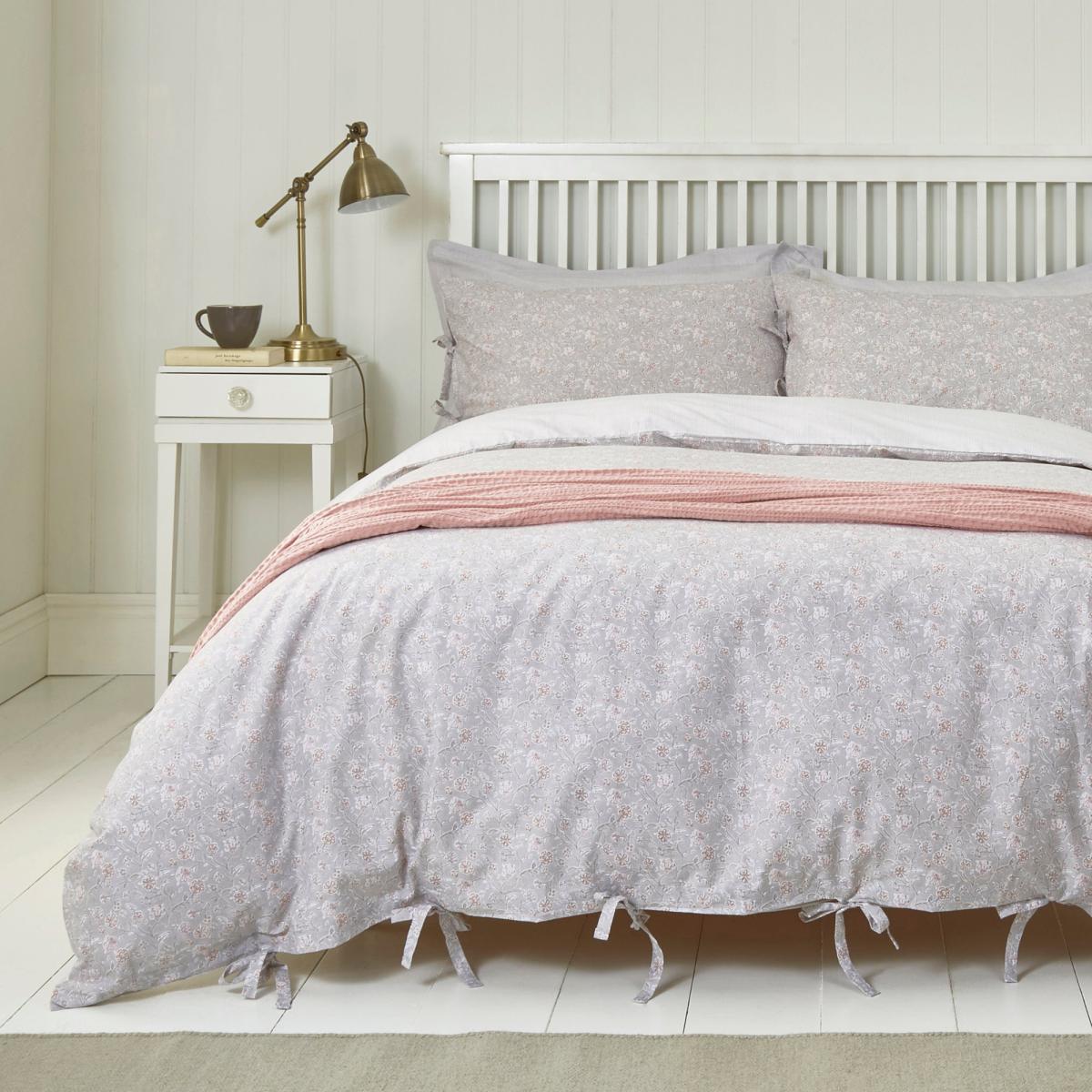 Jessa Pink 100% Cotton Reversible Duvet Cover and Pillowcase Set Pink, Grey and White – image 1