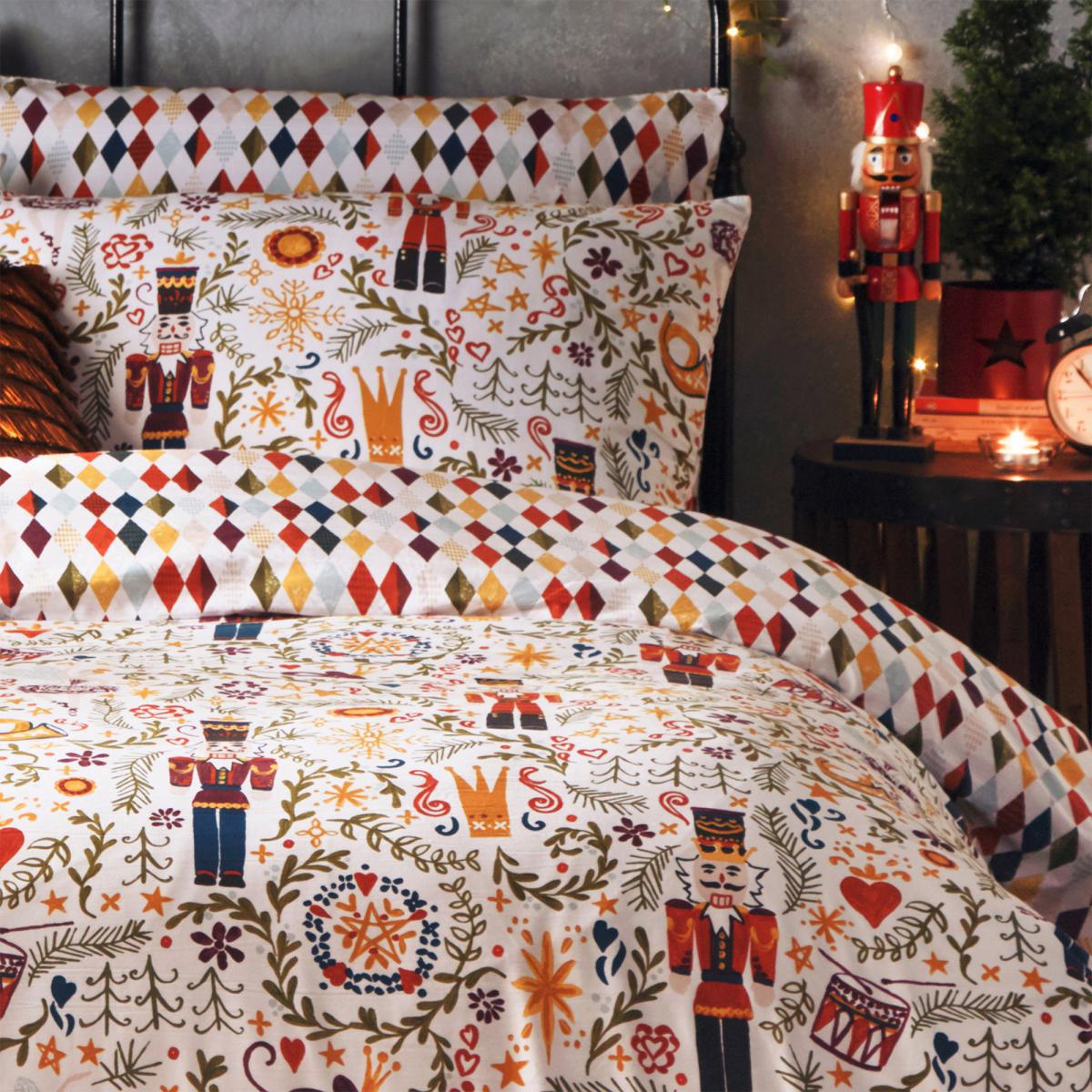 Nutcracker Reversible Duvet Cover and Pillowcase Set MultiColoured – image 2