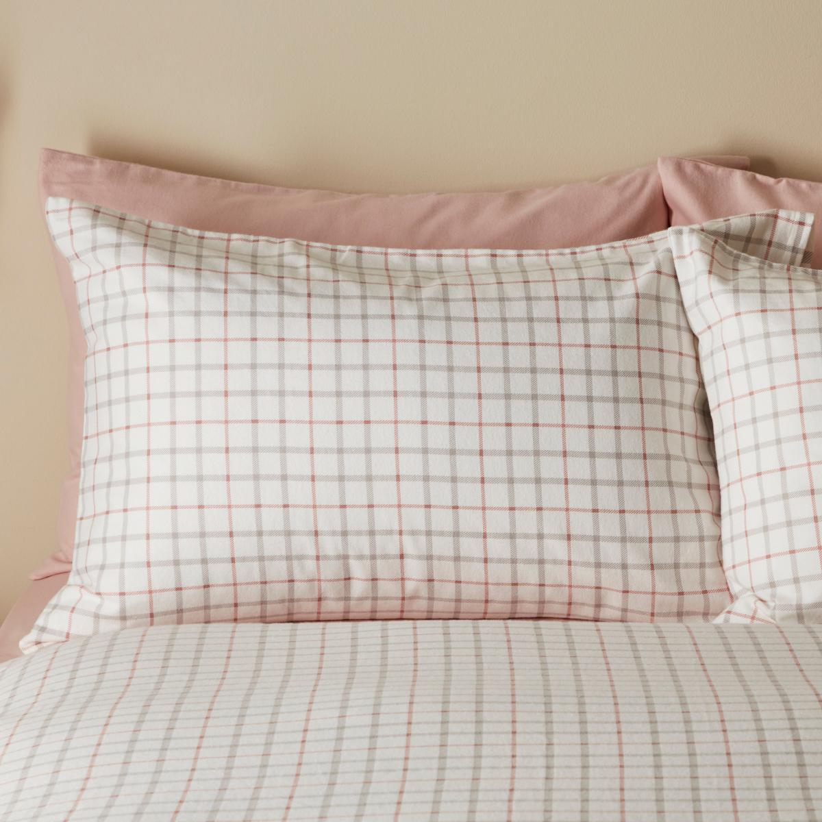 Elouise Pink Brushed Cotton Duvet Cover and Pillowcase Set Pink – image 4