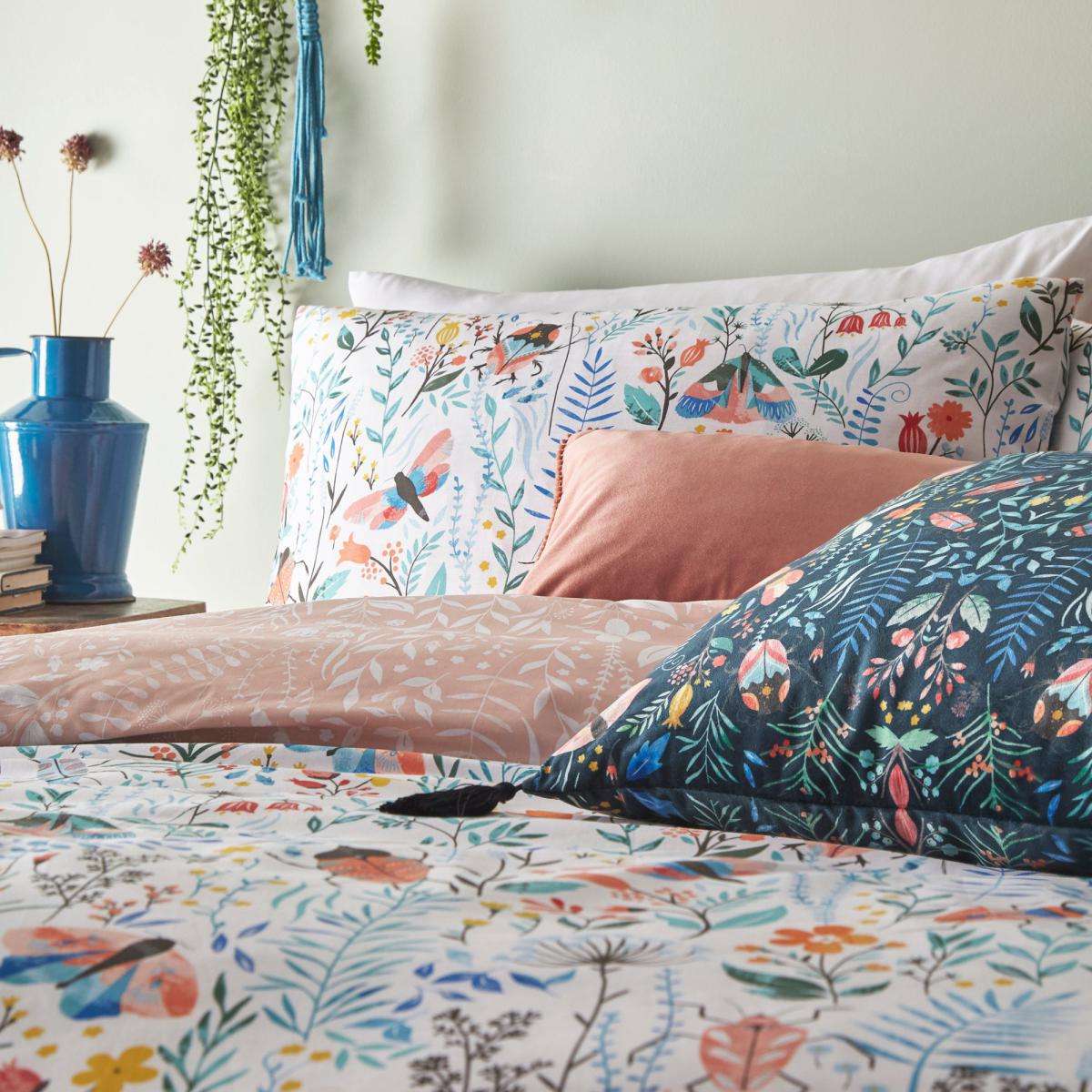 Furn. Mini Nature Reversible Duvet Cover and Pillowcase Set Blue – image 3