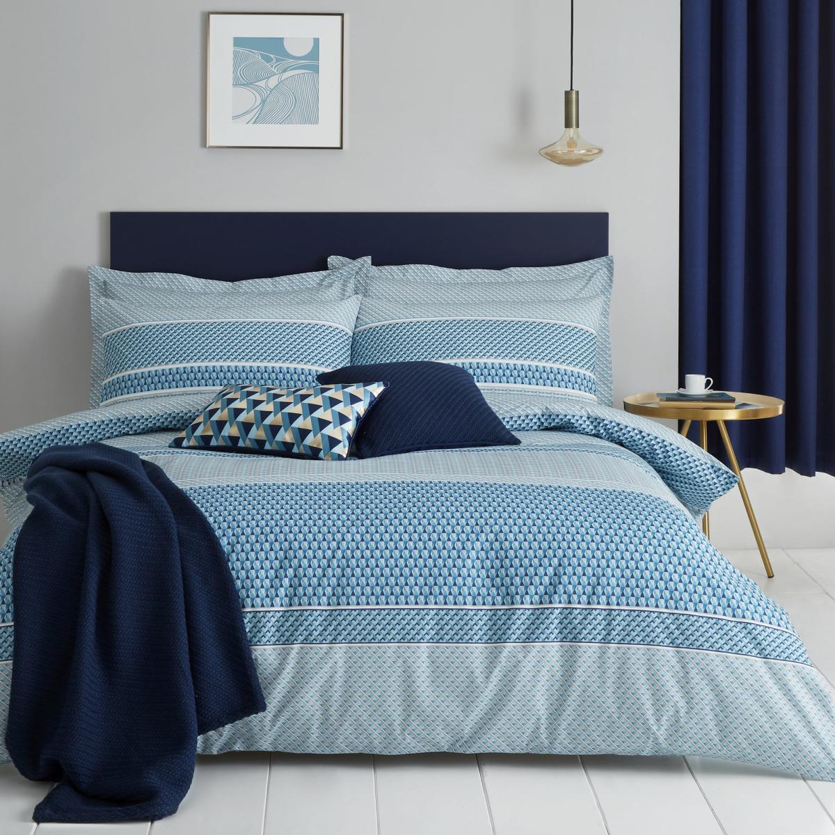 Miami Blue Reversible Duvet Cover and Pillowcase Set Blue – image 3