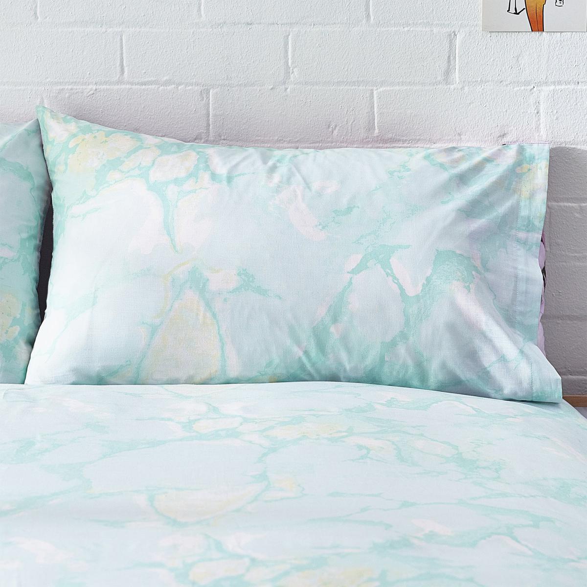 Style Lab Marble Duvet Cover and Pillowcase Set Pastel (Multi Coloured) – image 6