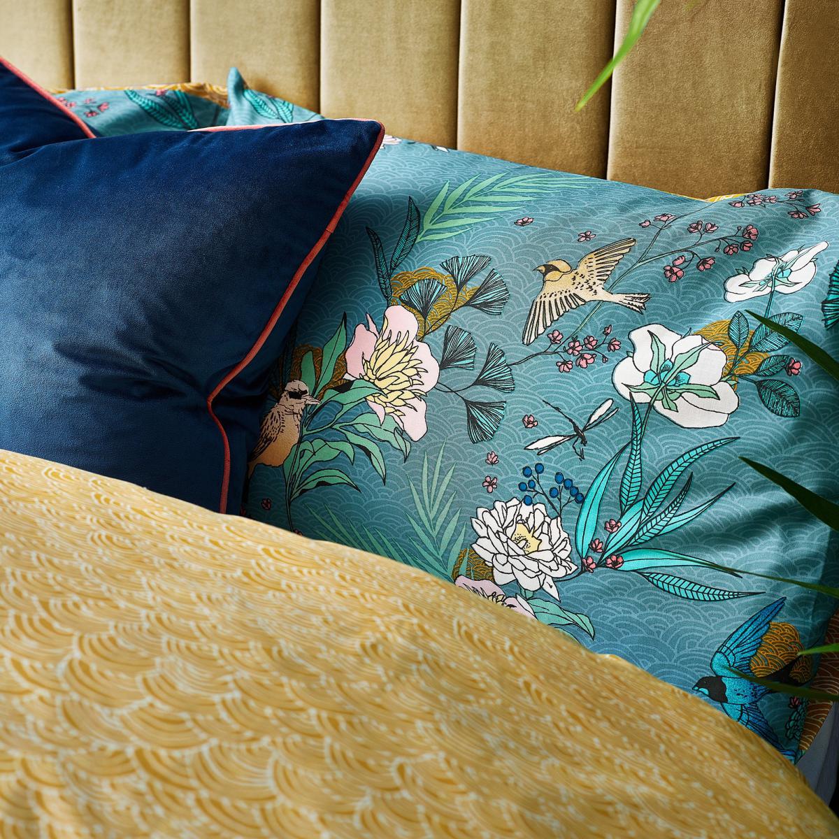 Furn. Kasumi Duvet Cover and Pillowcase Set Blue – image 2