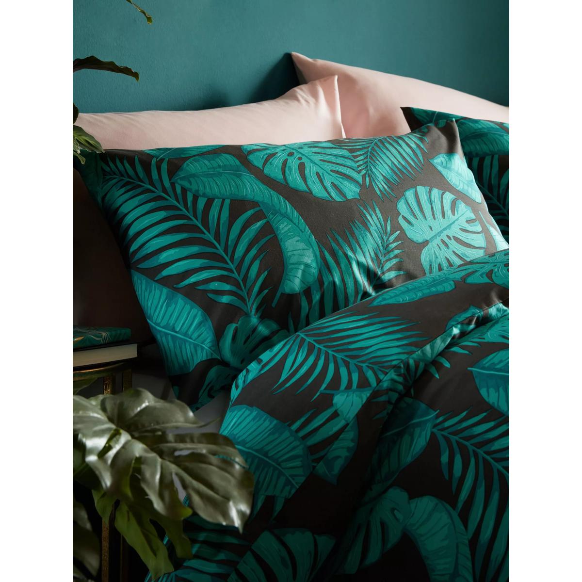 Skinnydip Dominica Duvet Cover Set – image 2