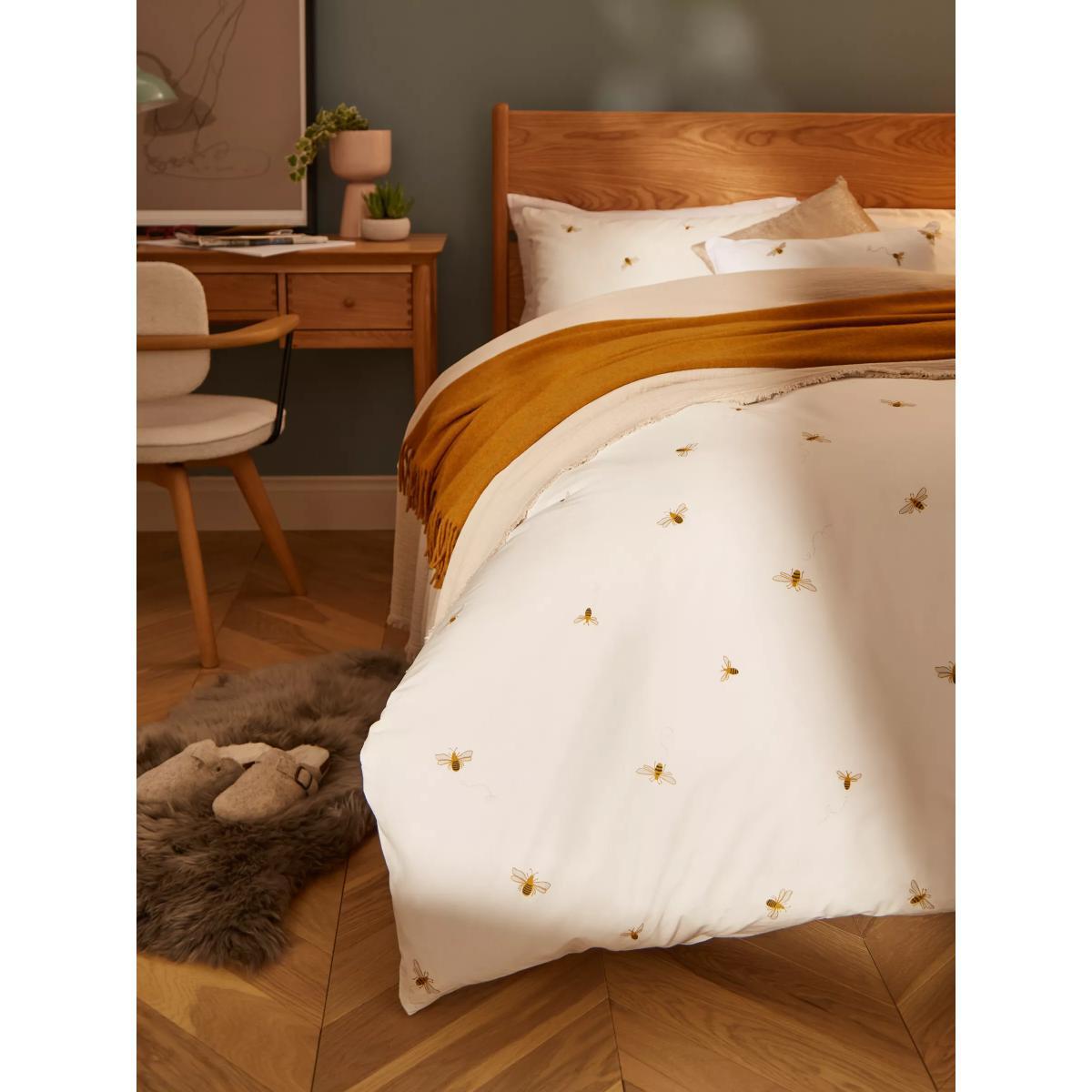 John Lewis & Partners Bees Organic Cotton Duvet Cover Set – image 2