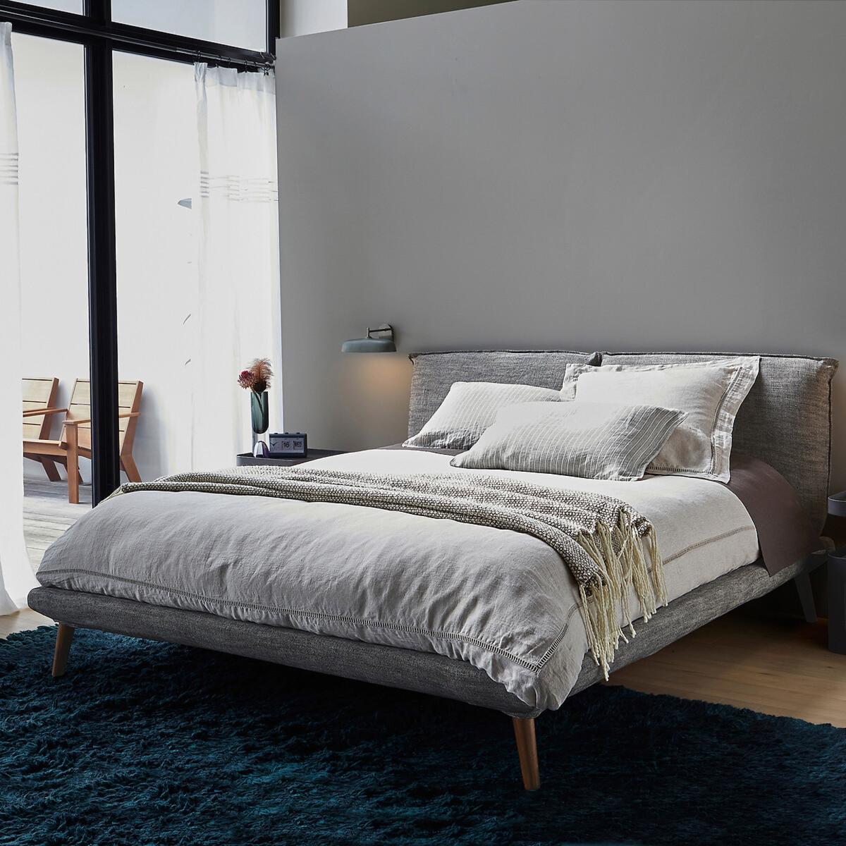 Scala Washed Linen Duvet Cover – image 5