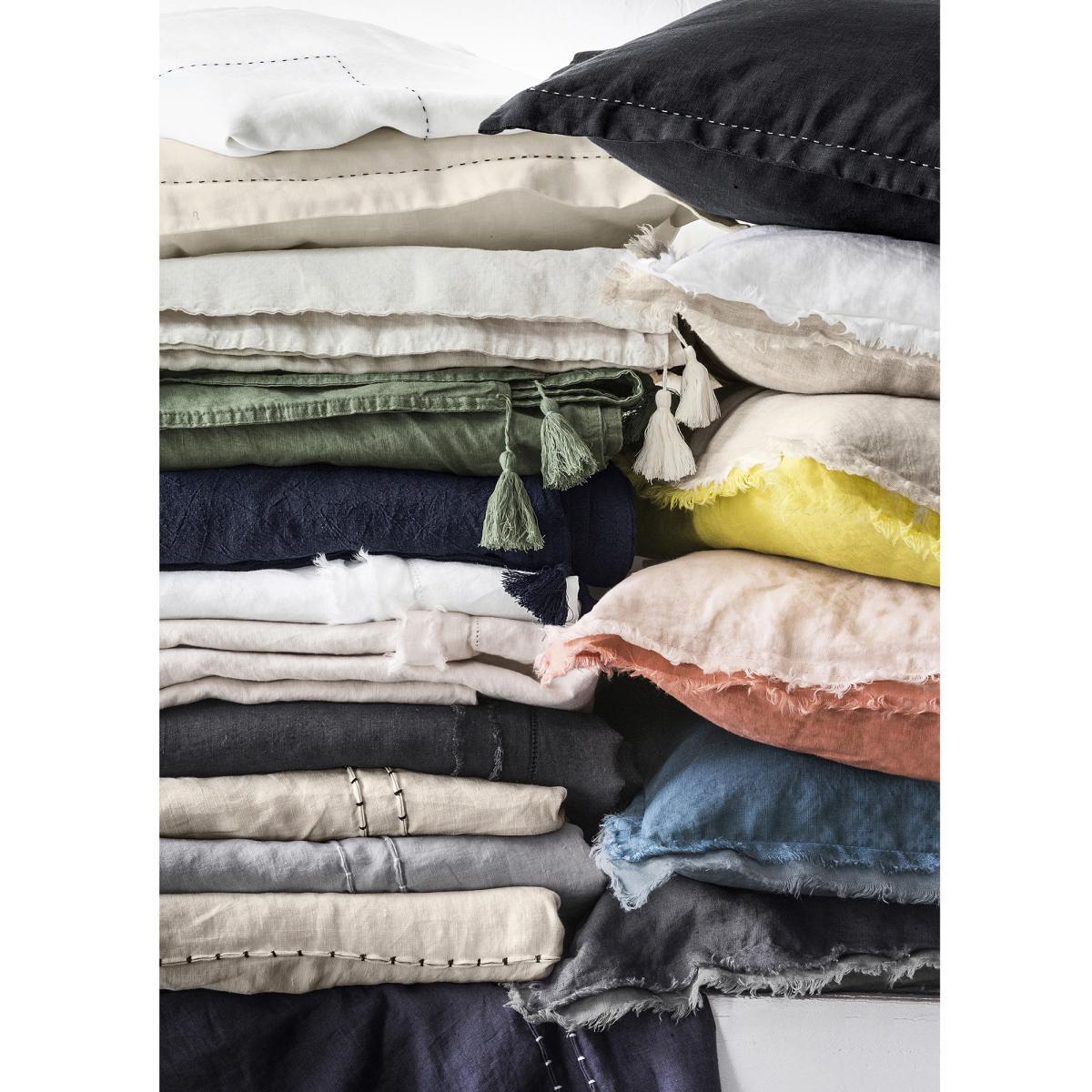 Carly Washed Linen Duvet Cover with Tassels – image 6
