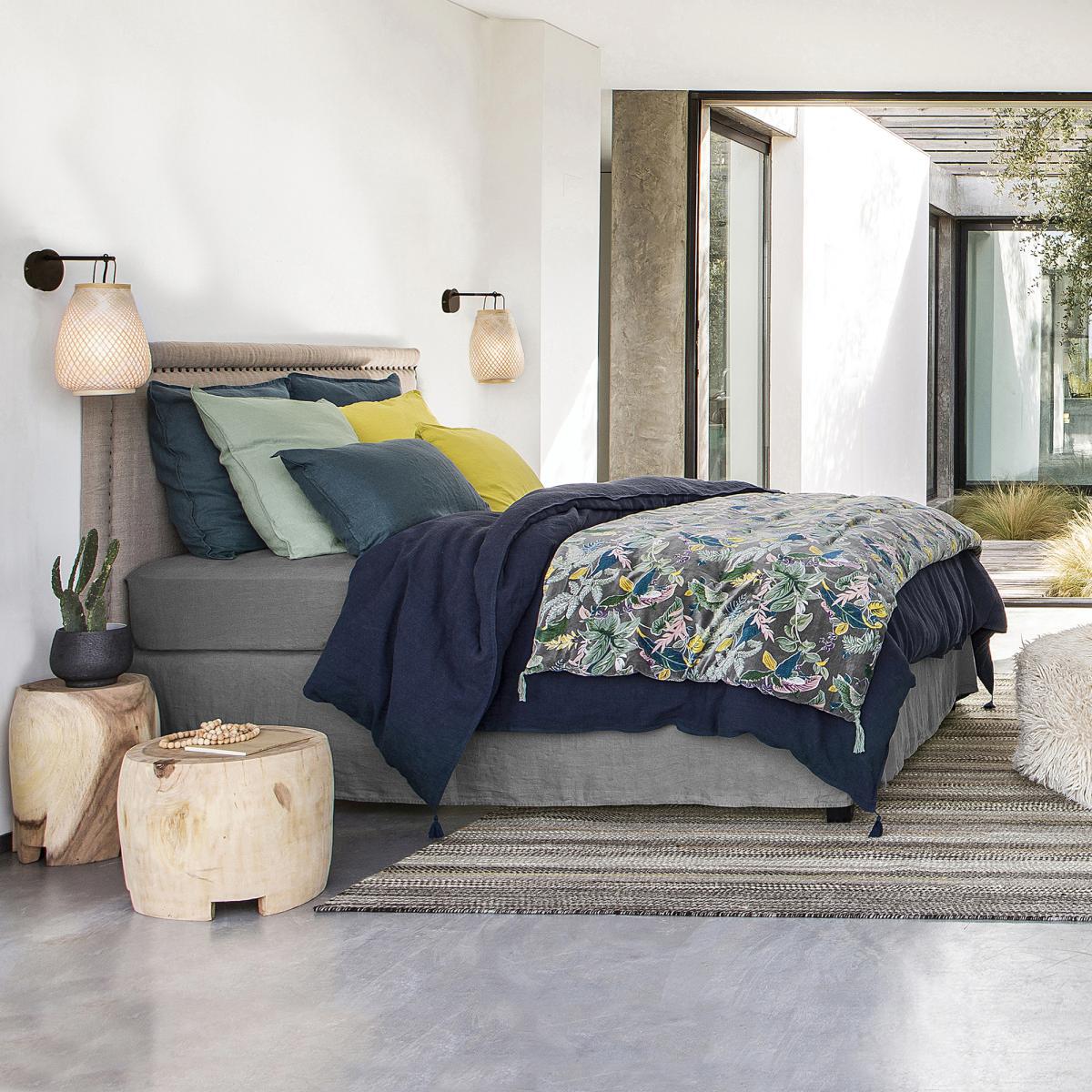 Carly Washed Linen Duvet Cover with Tassels – image 7