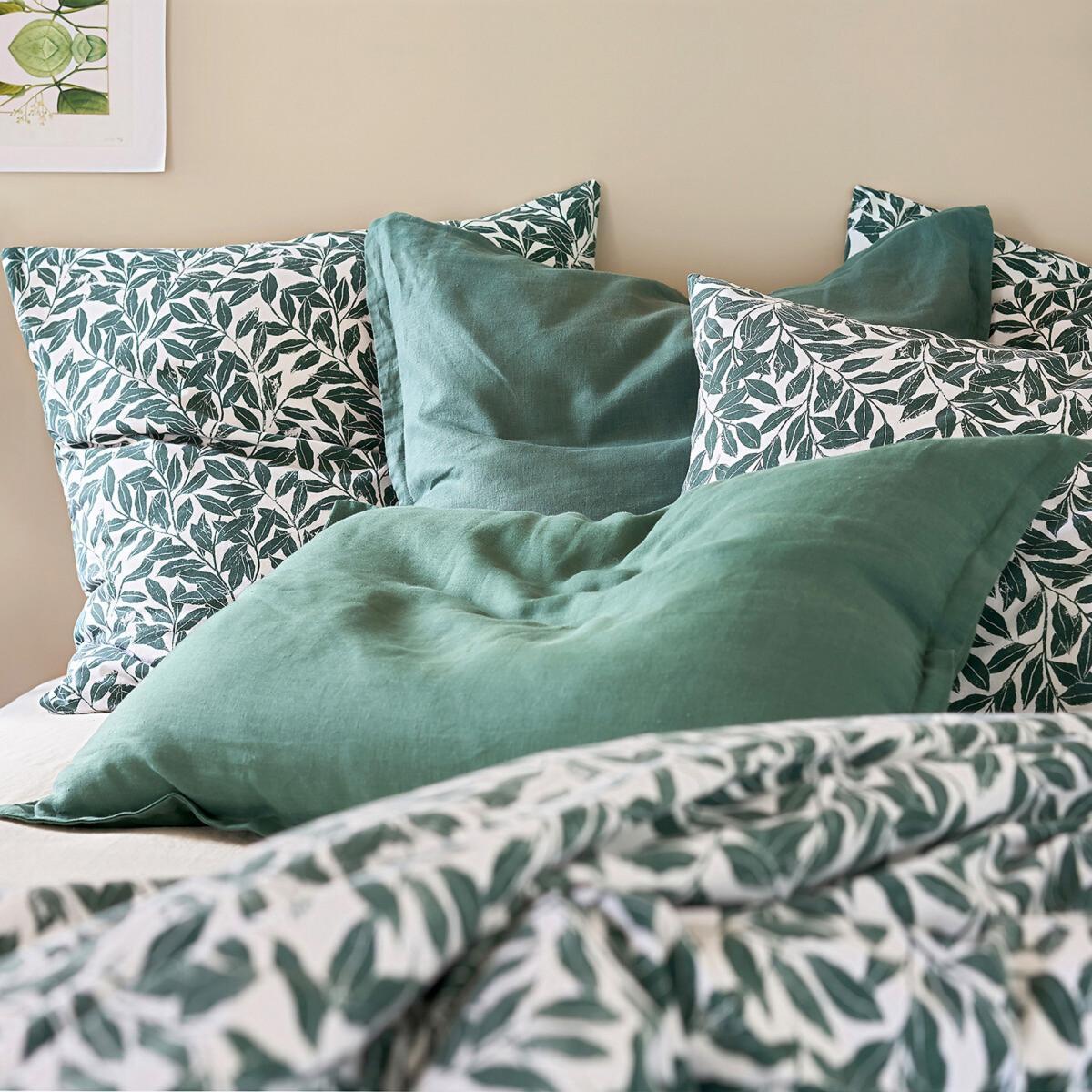 Feuillage Washed Cotton Duvet Cover – image 3