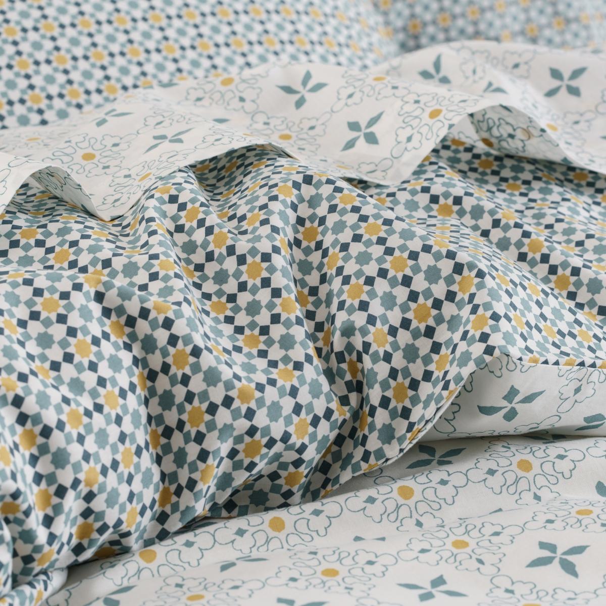 Teyben Floral Cotton Percale Duvet Cover – image 2