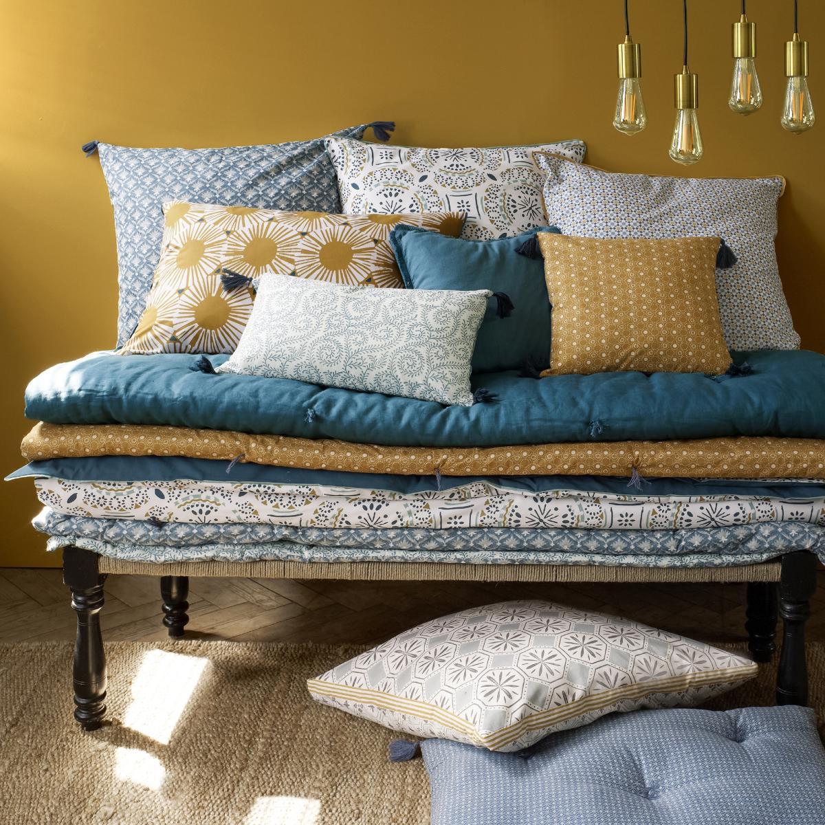 Teyben Floral Cotton Percale Duvet Cover – image 4