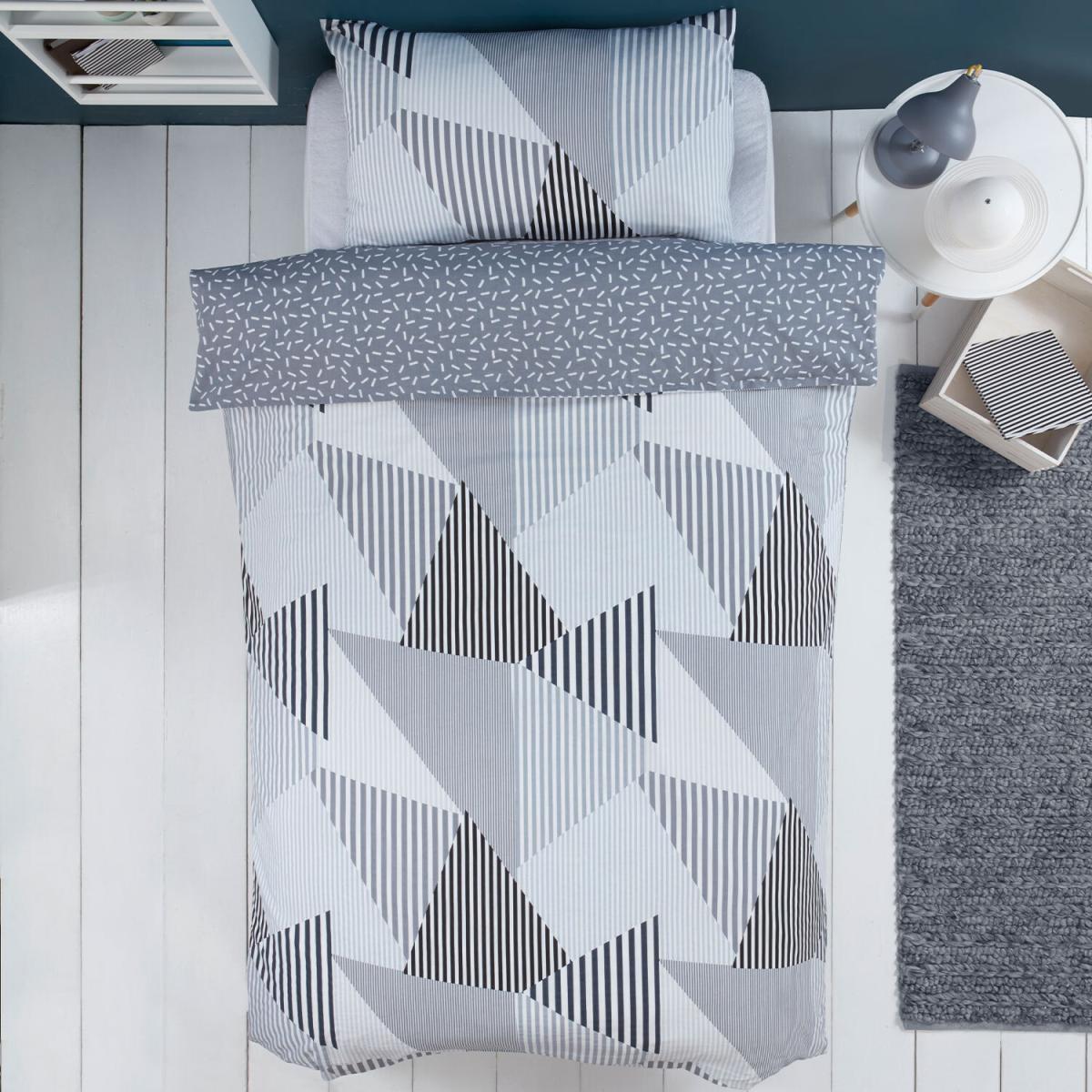 Pack Of 2 Geo Stripe Duvet and Pillowcase Sets – image 2