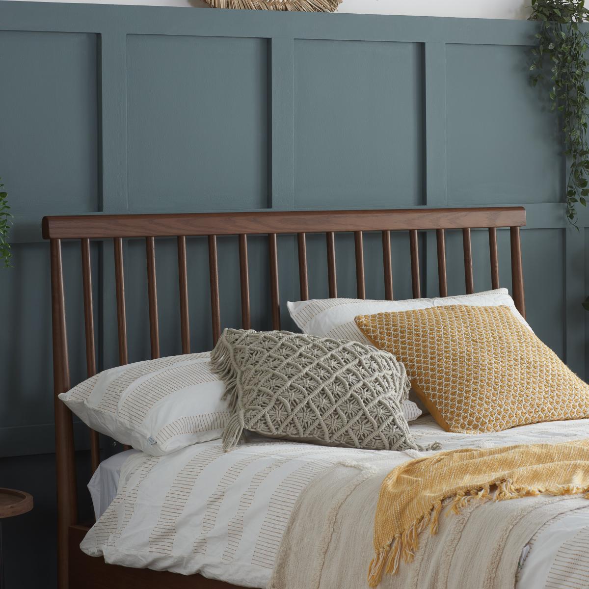 Spindle Wooden Bed Dark Brown – image 3