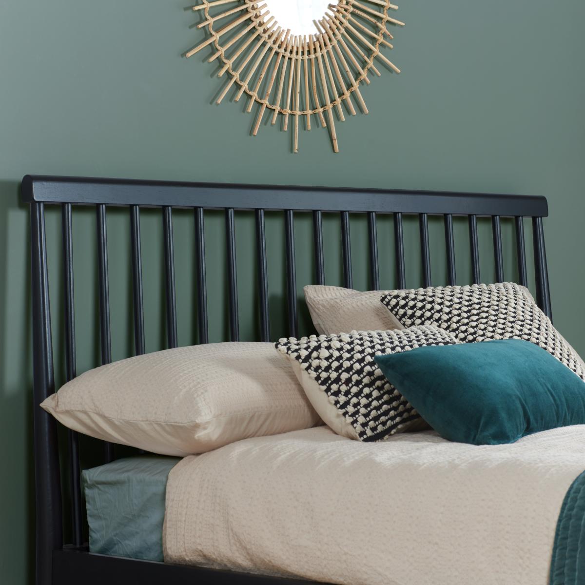 Spindle Bed Black – image 2