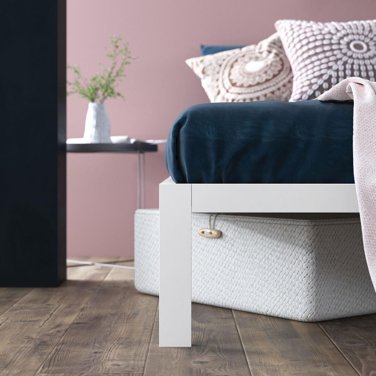 Sally White Metal Bed Frame - White / King – image 5
