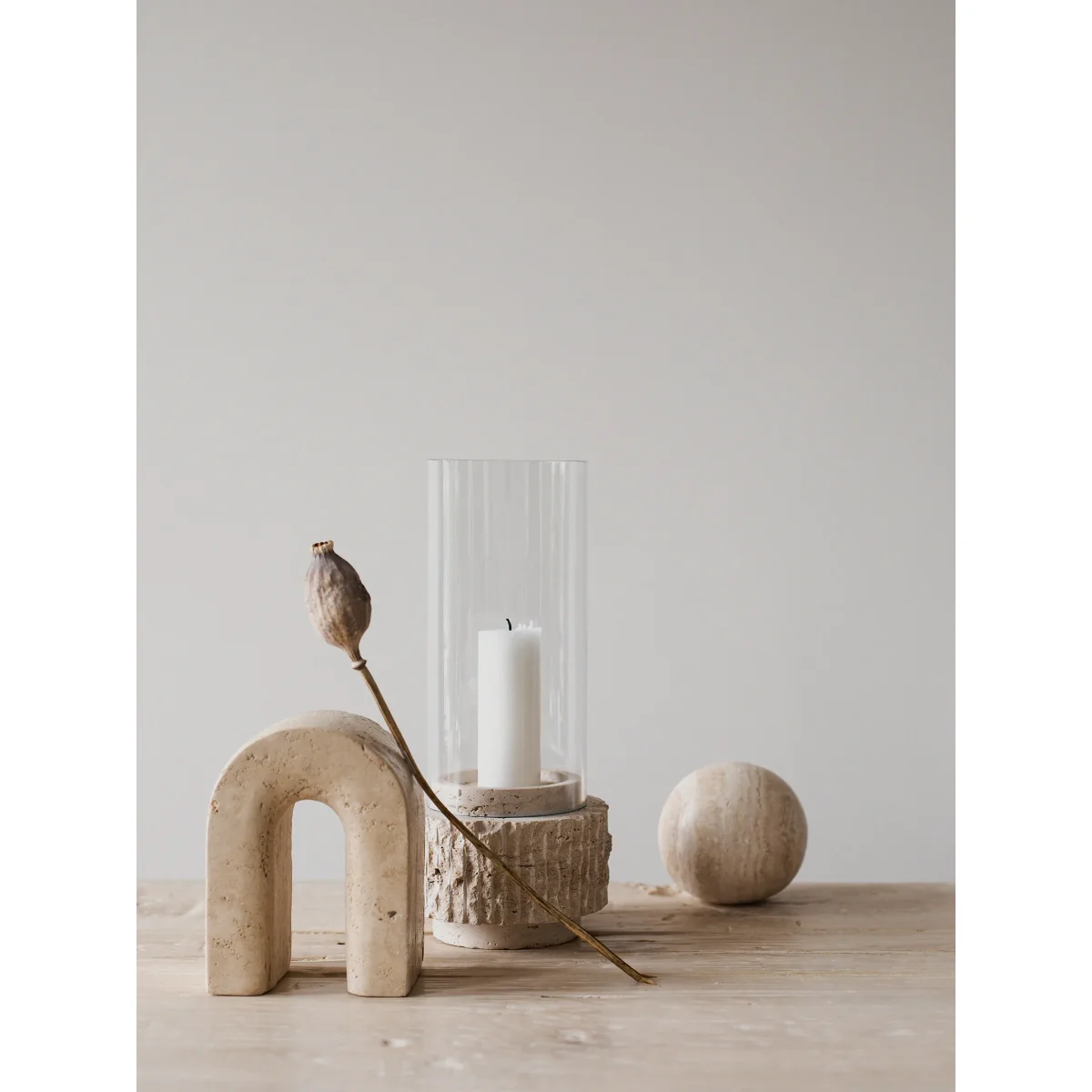 Tell Me More Travertine bookend 15 cm – image 2