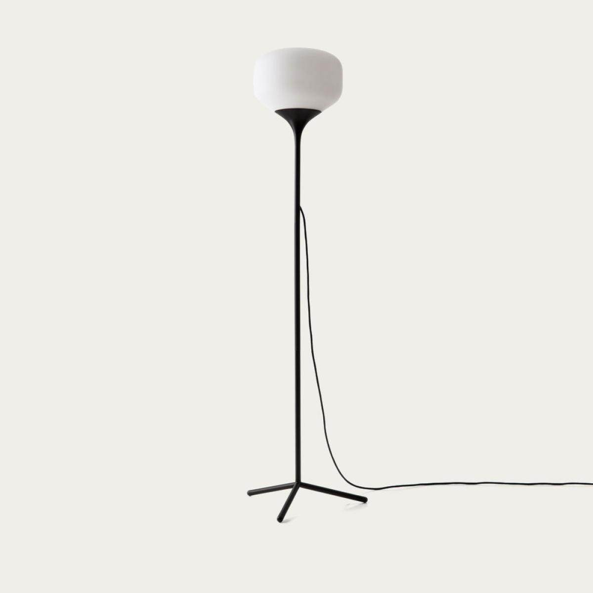 Awa Floor Light – image 3