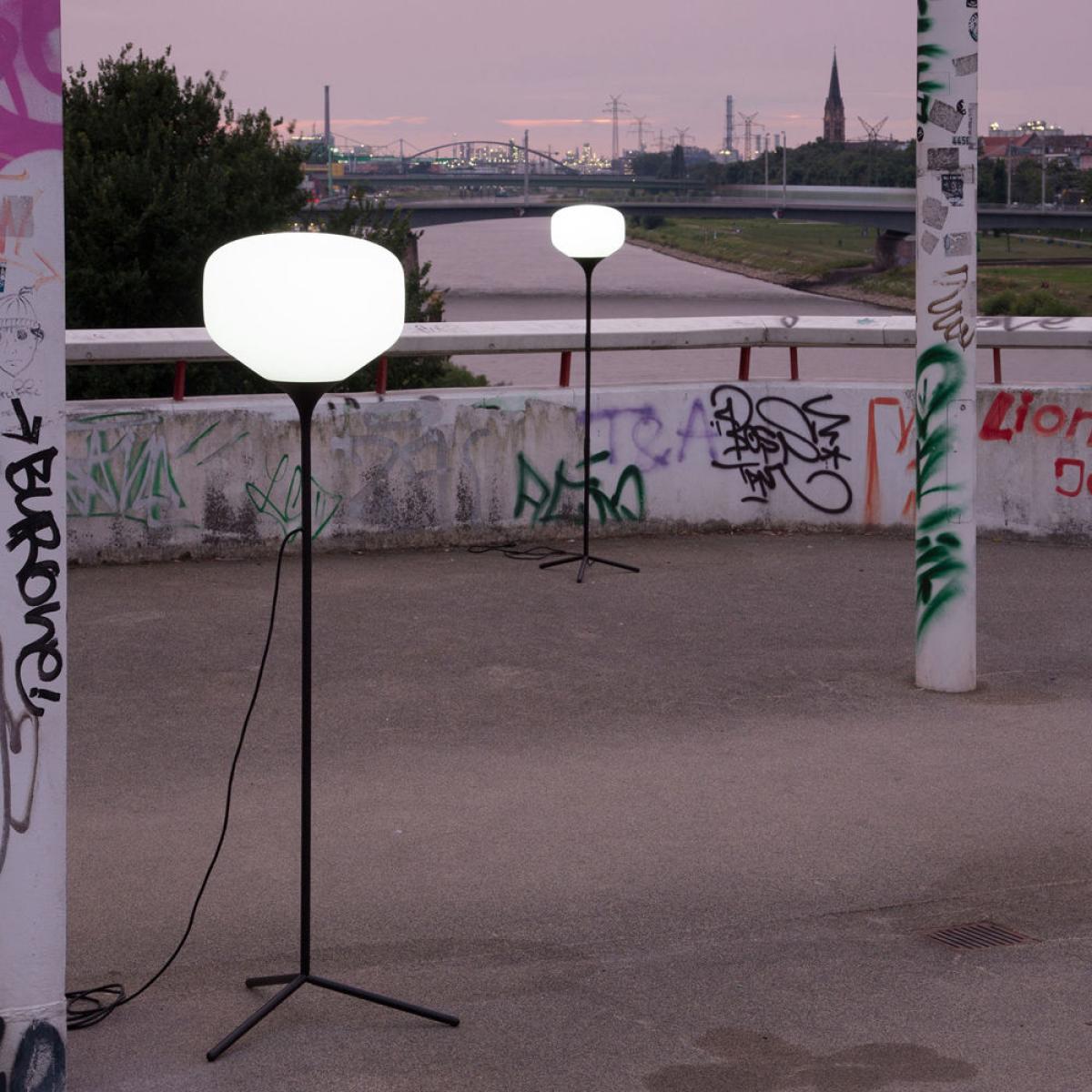 Awa Floor Light – image 5
