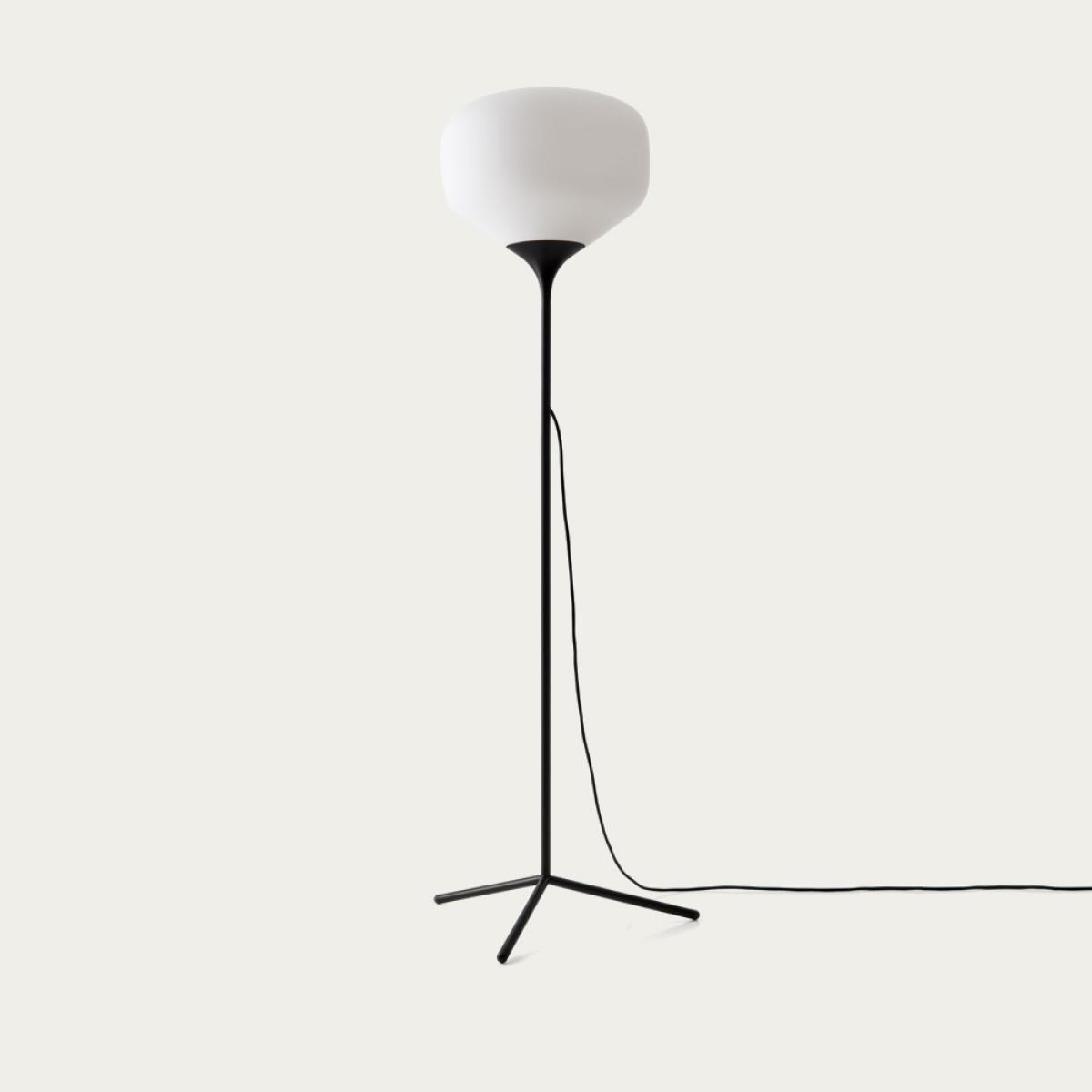 Awa Floor Light – image 1