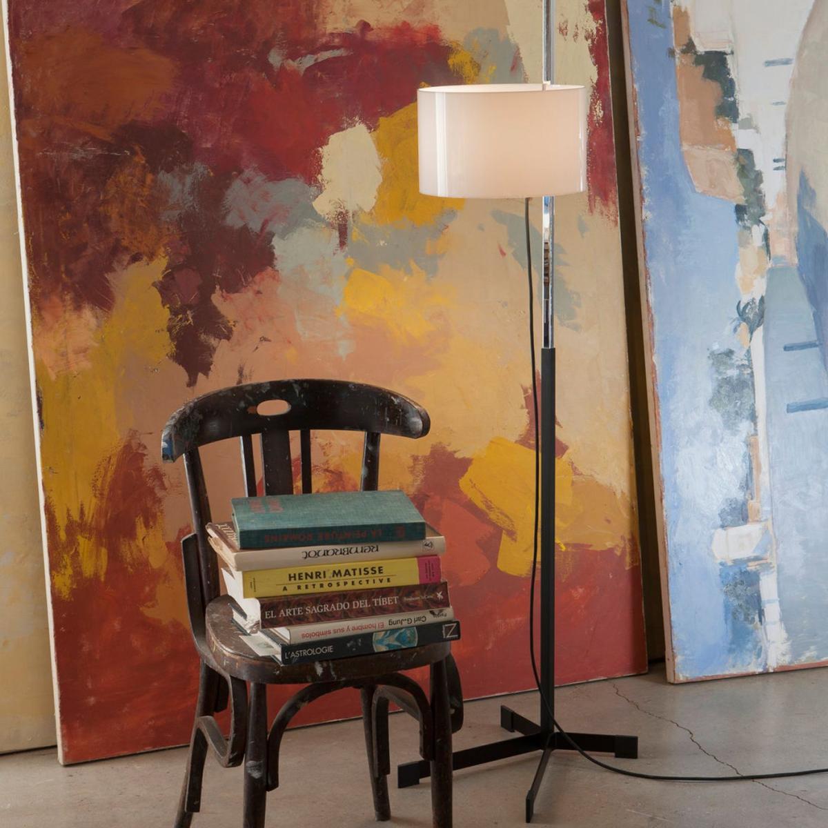TMC Floor Lamp - UK Plug – image 7
