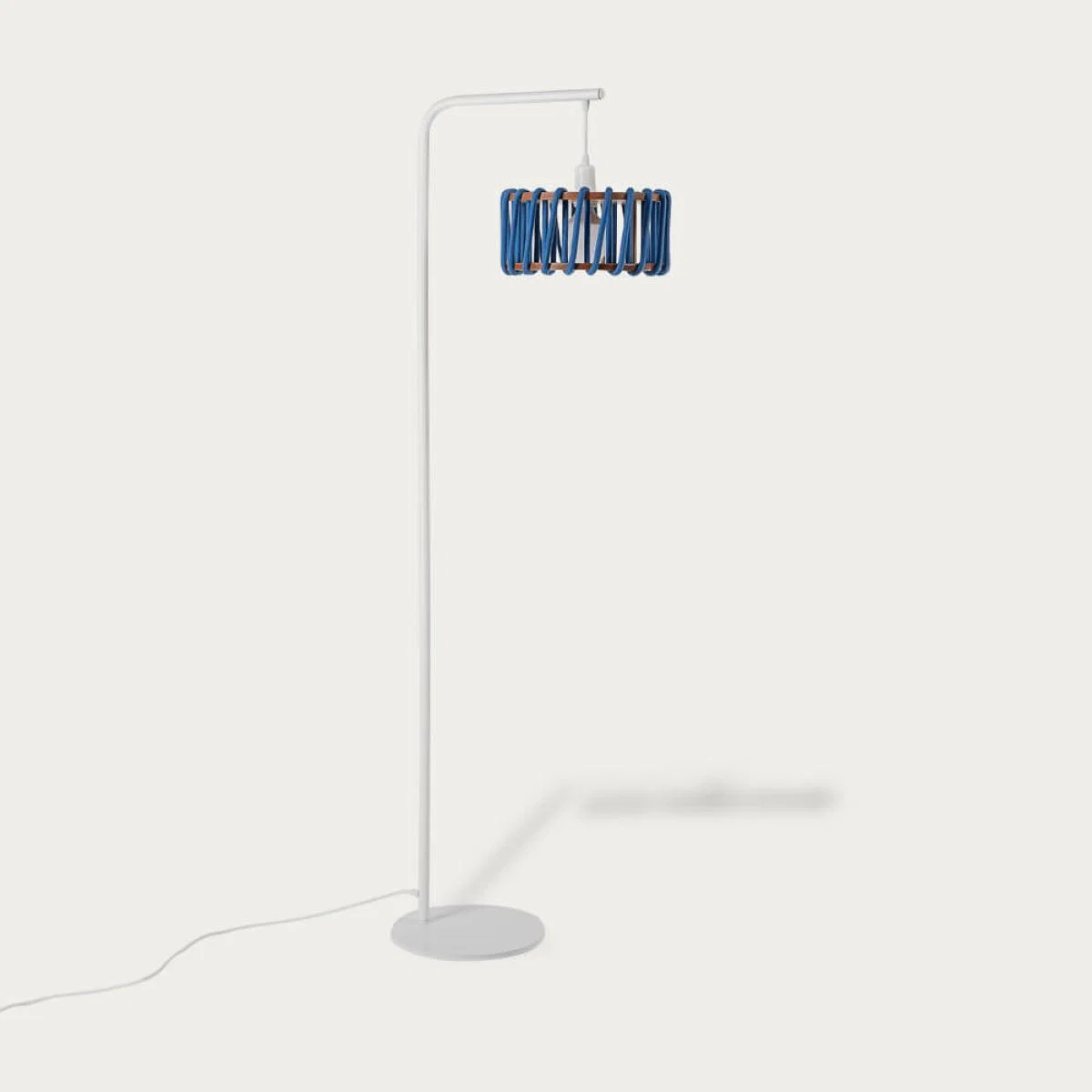 Blue Macaron Floor Lamp D30 – image 1