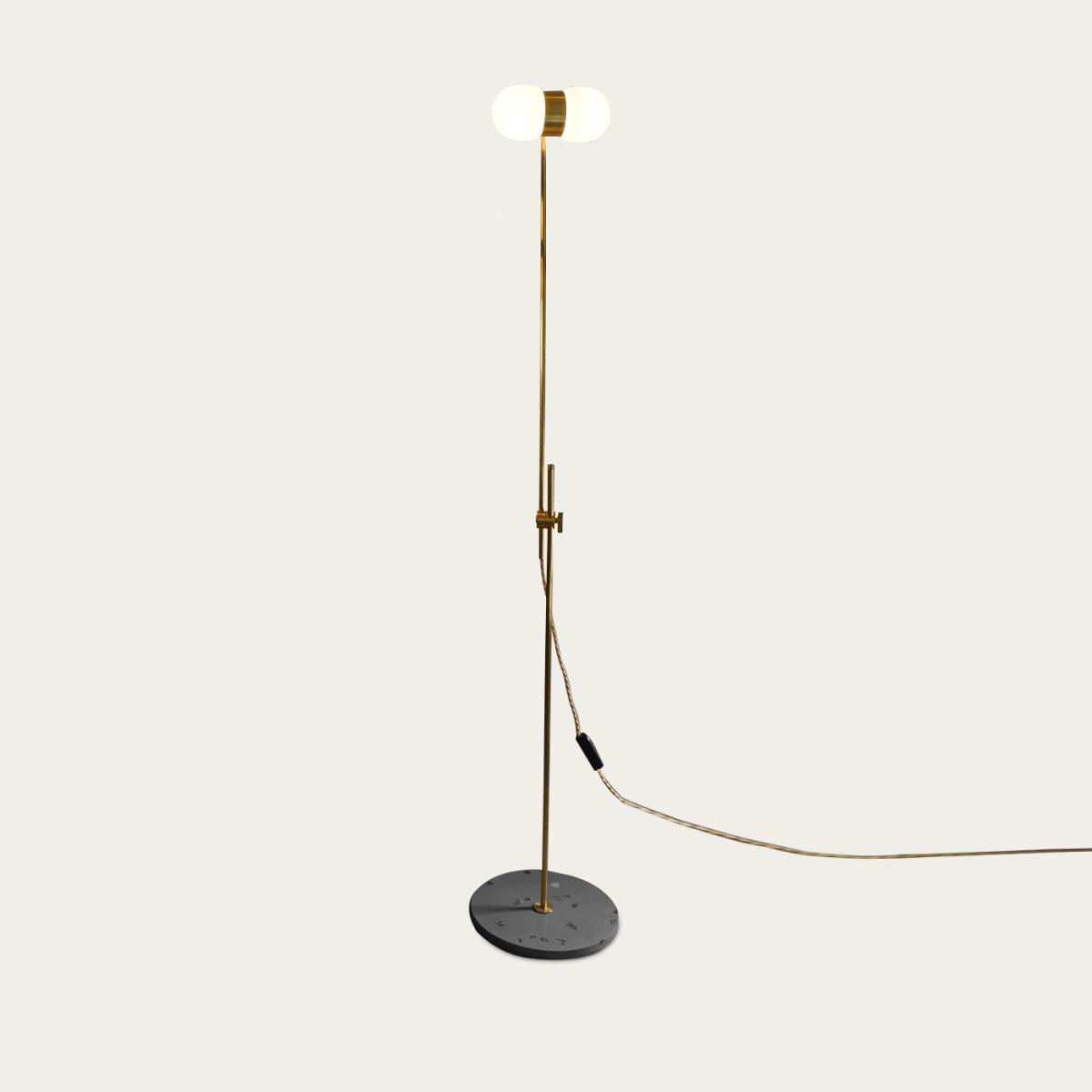 Brushed Brass/Black Terrazzo Nuvol Double Floor Lamp - EU Plug