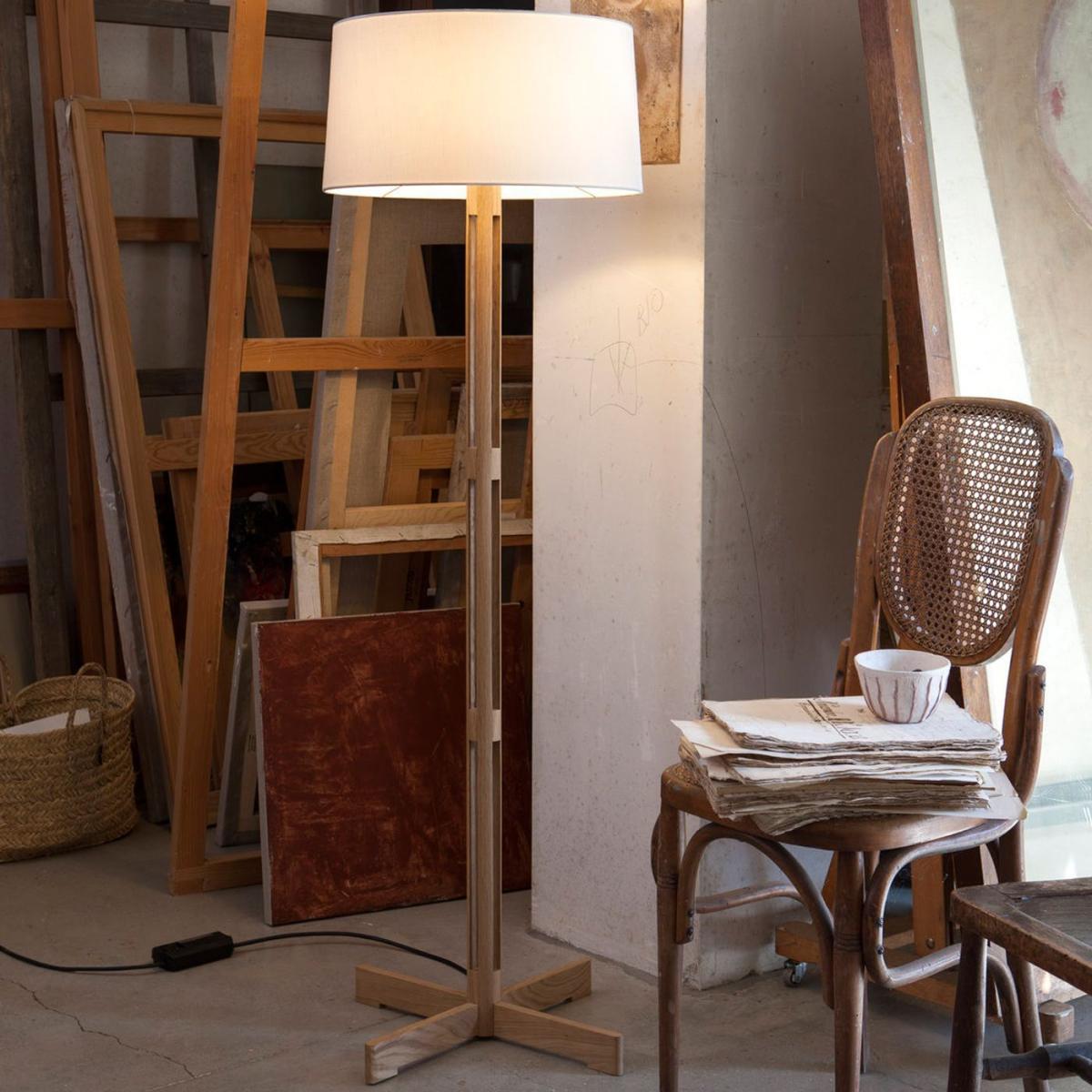 FAD FIJA Floor Lamp - UK Plug – image 2
