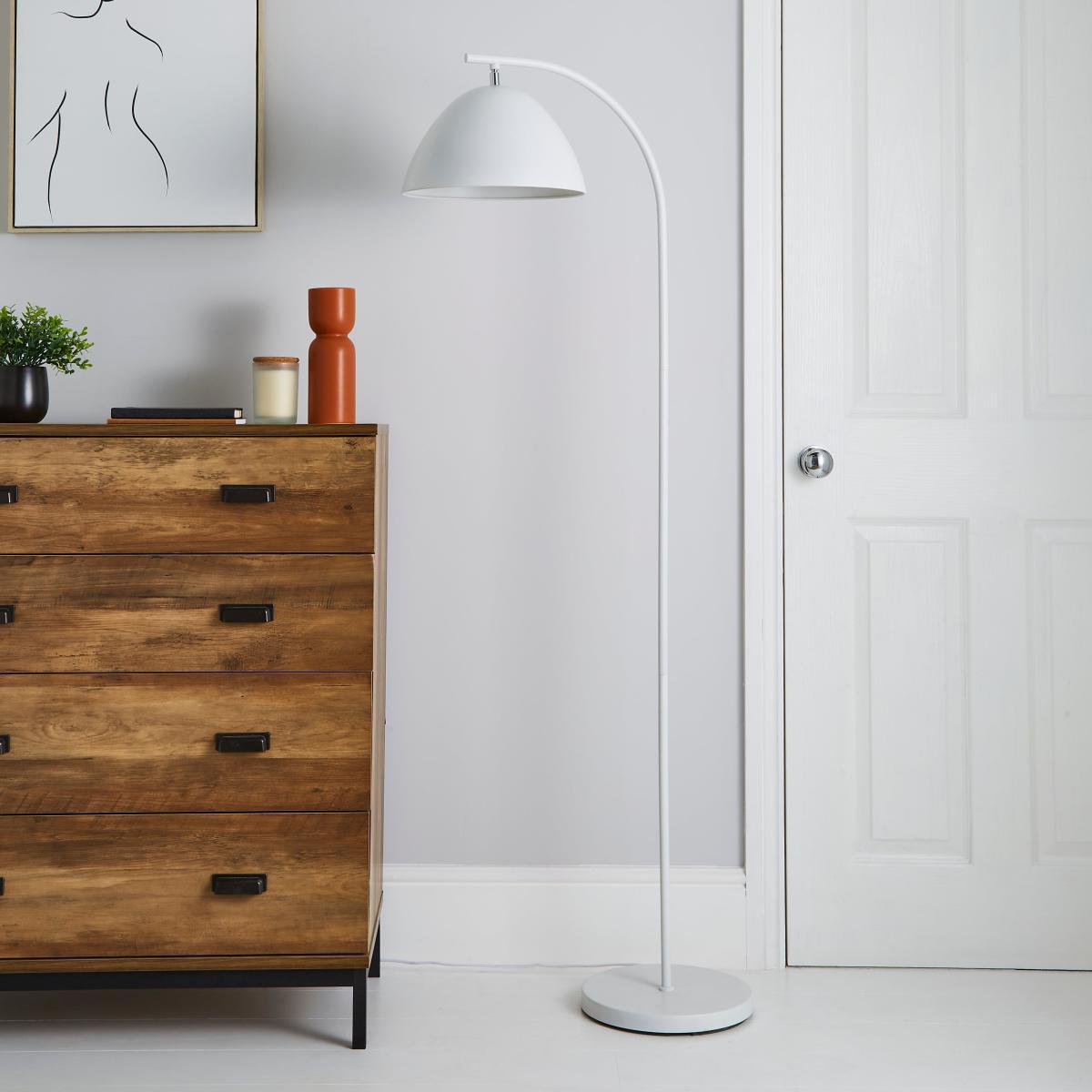 Donia Floor Lamp White – image 2