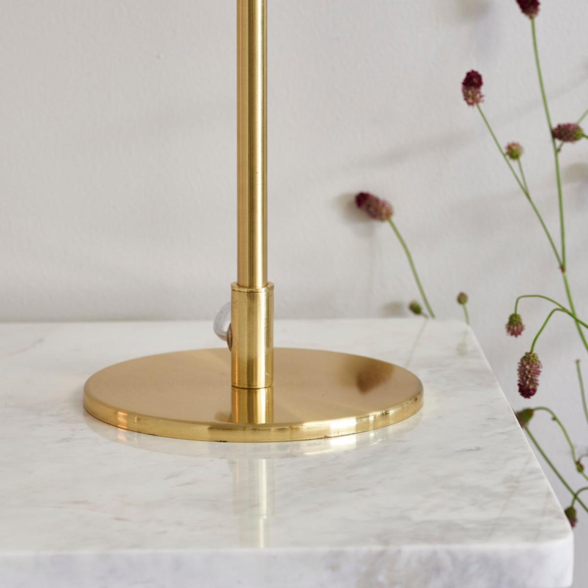 Vogue Cay Desk Lamp Brass – image 5