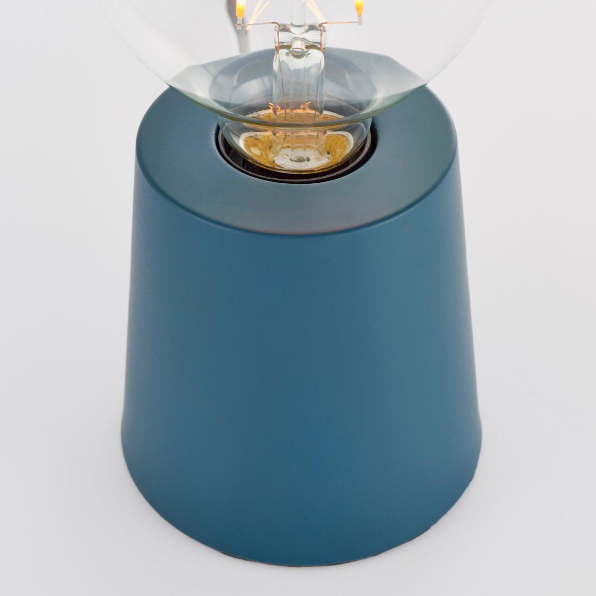 Vogue Jonesport Desk Lamp Blue – image 3