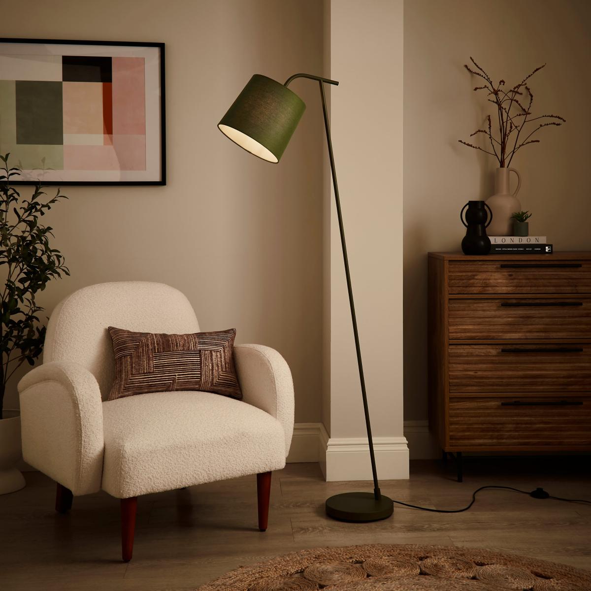 Leaner Metal Floor Lamp Olive – image 2