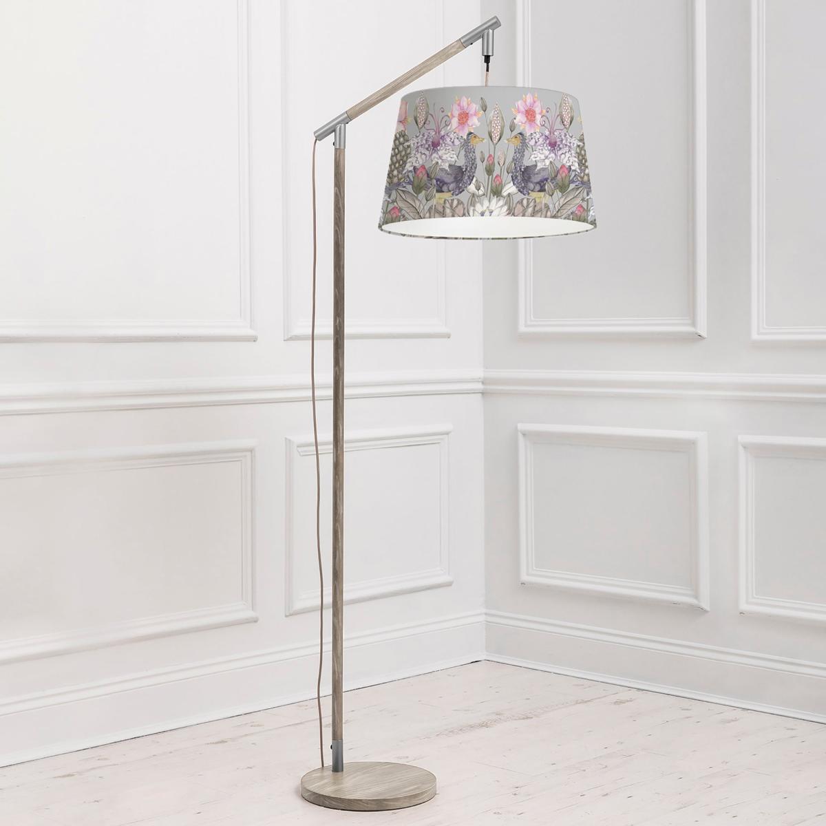 Quintus Floor Lamp with Acanthis Shade Bronze – image 2