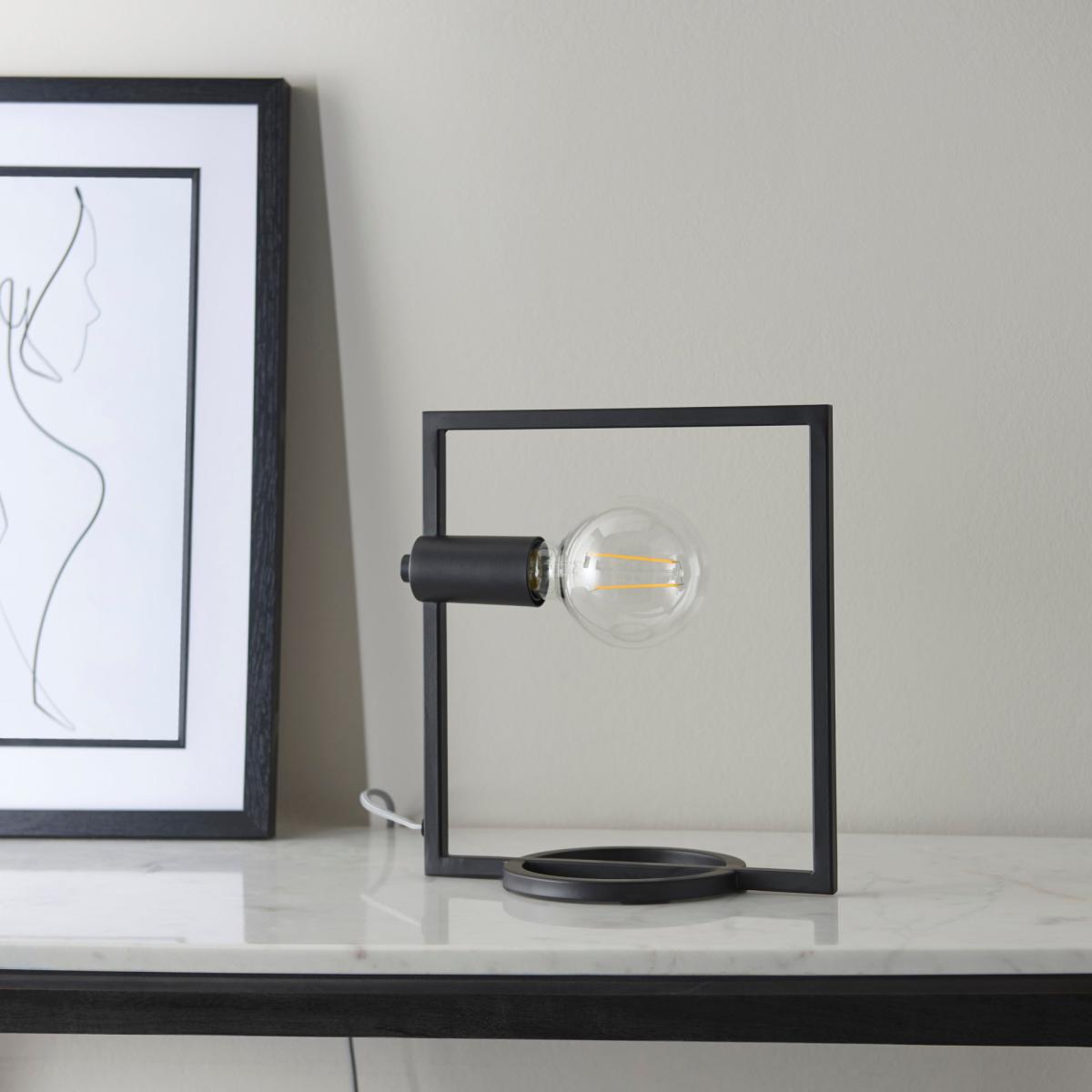 Vogue Guthrie Table Lamp Black – image 2