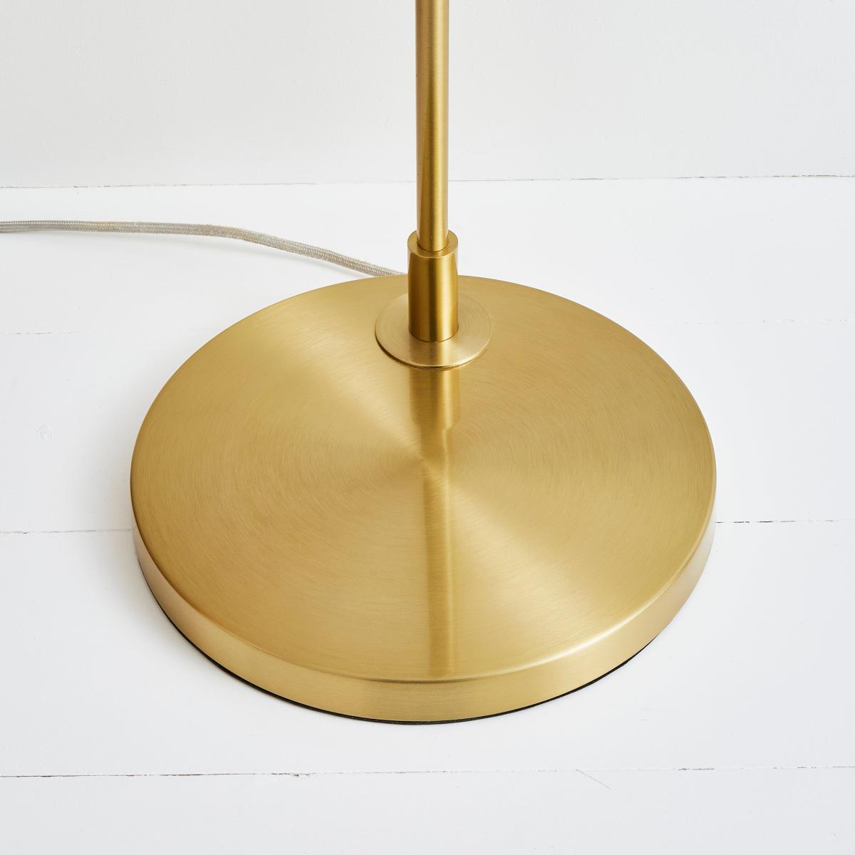 Churchgate Allexton Glass Floor Lamp Brass – image 4