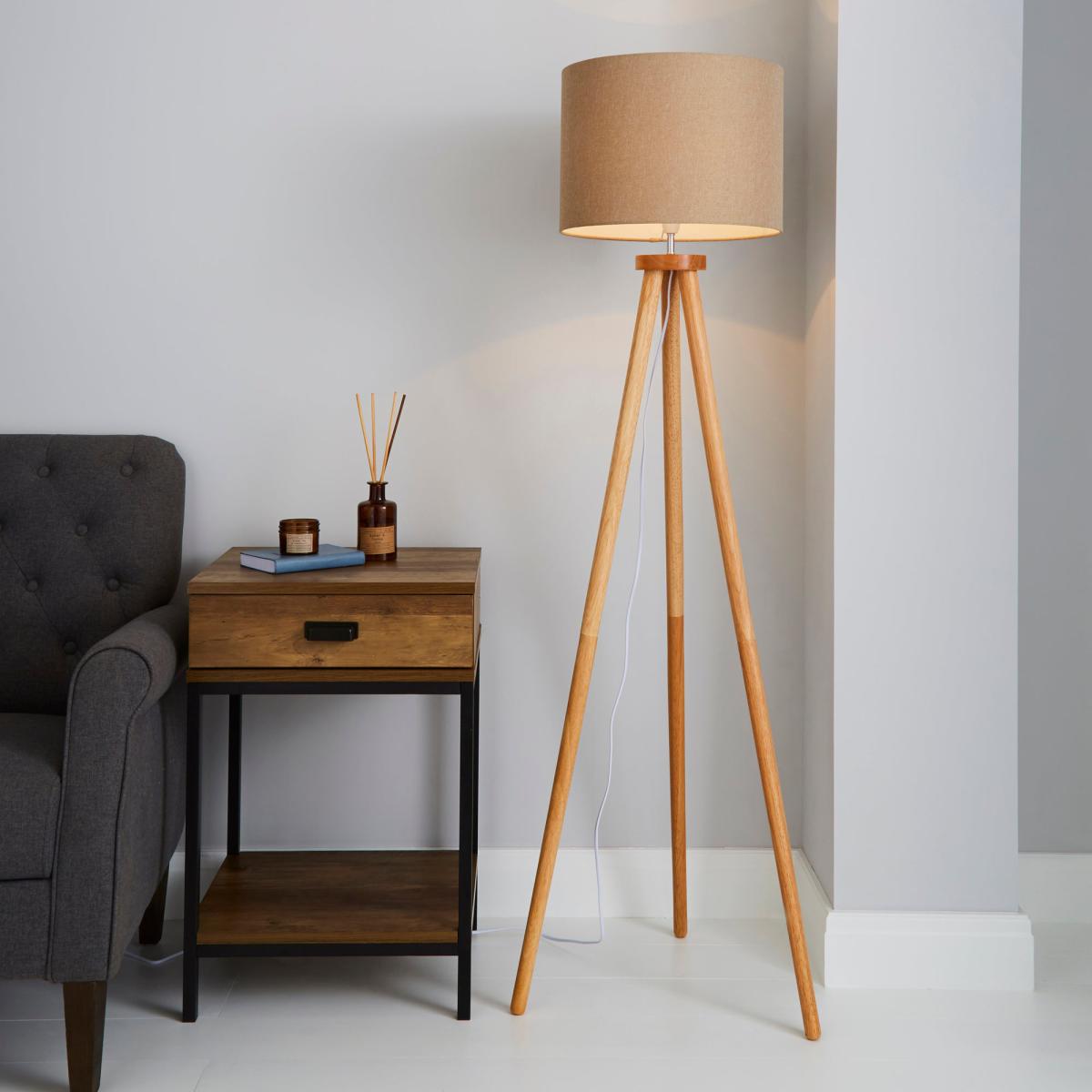 Jandia Wooden Tripod Natural Floor Lamp Natural – image 1