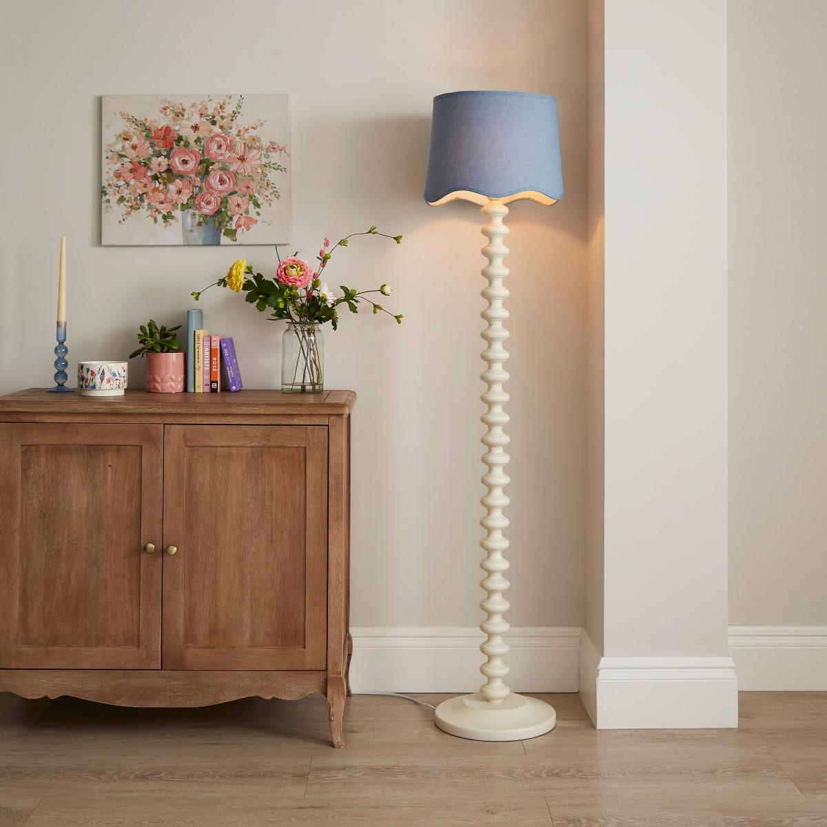 Bobby Coloured Floor Lamp Base Ivory – image 5