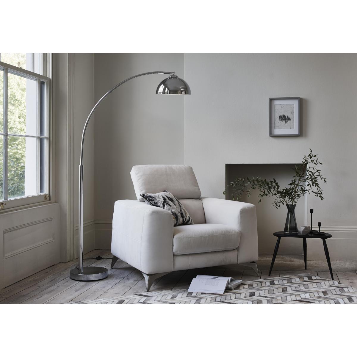 Giraffe Floor Lamp - Silver – image 2