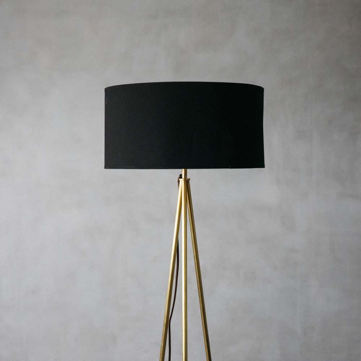 Leopold Brass Floor Lamp – image 5