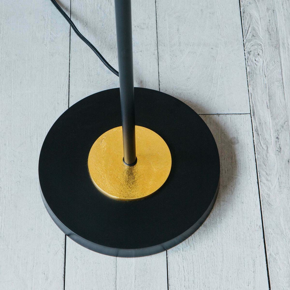 Genere Gold Floor Lamp – image 3
