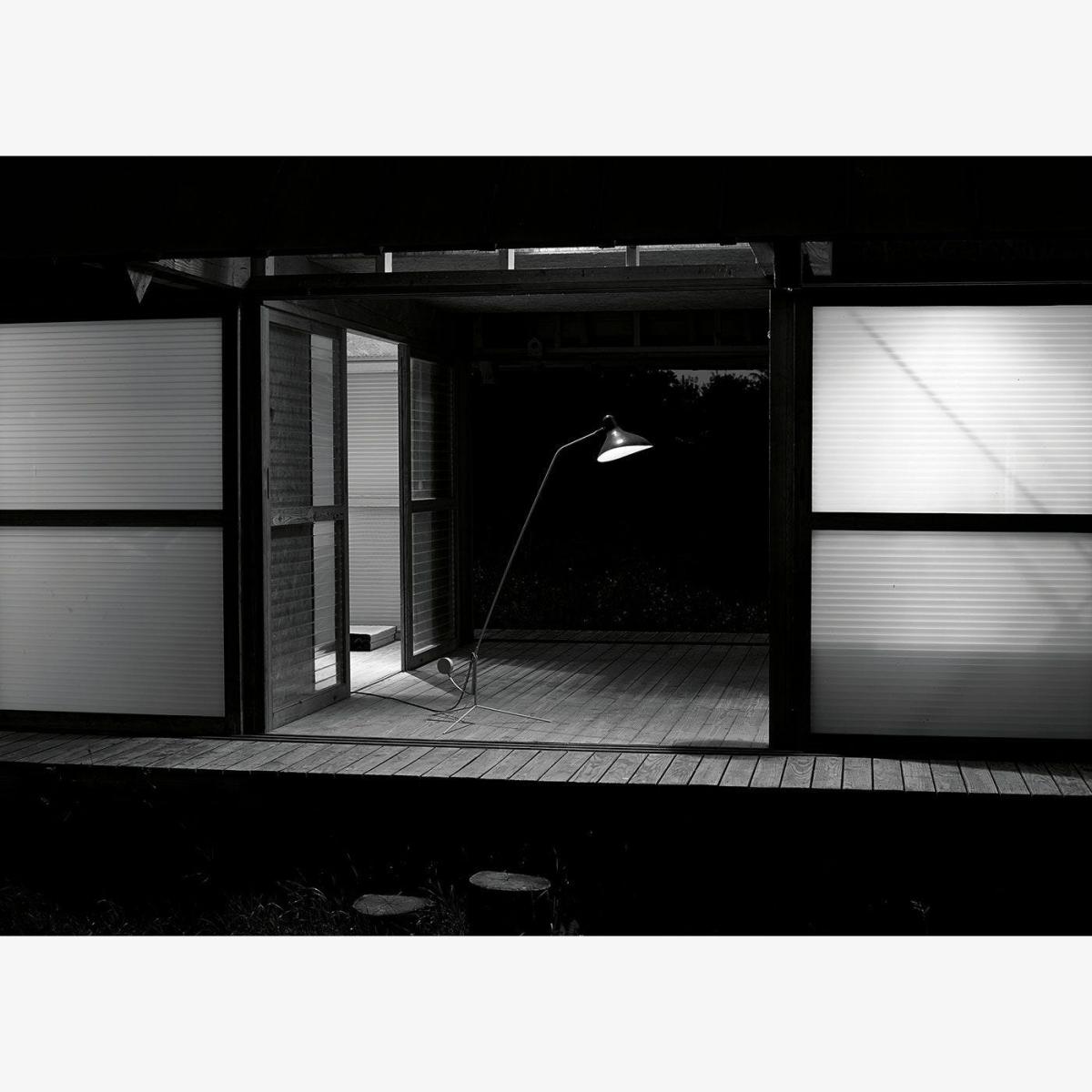 DCW Editions Mantis Floor Lamp Black – image 1