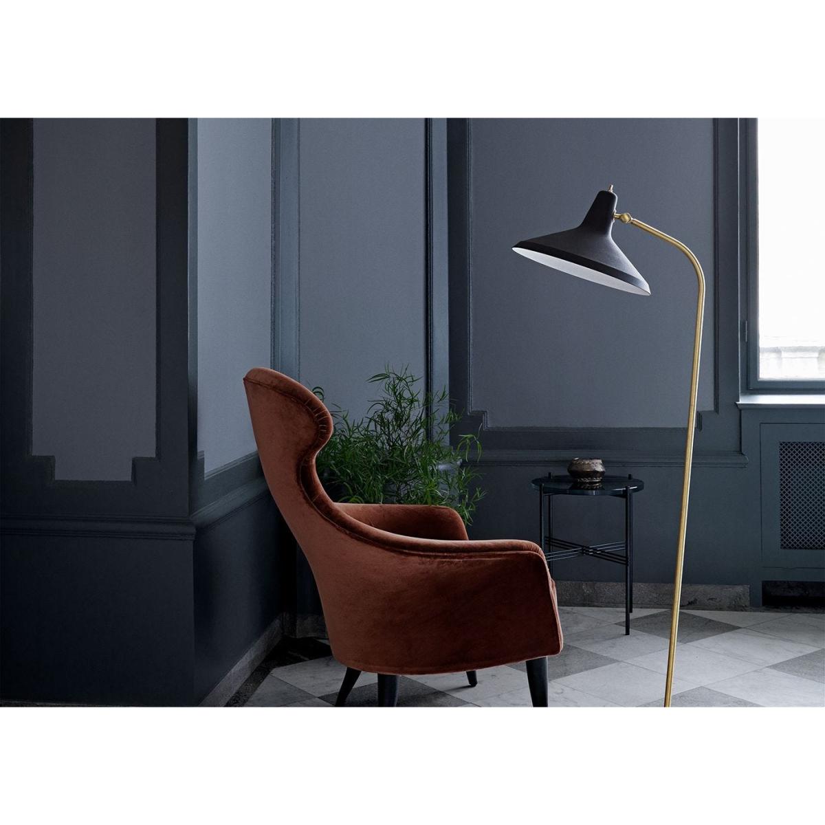 Gubi G10 Floor Lamp Black – image 4